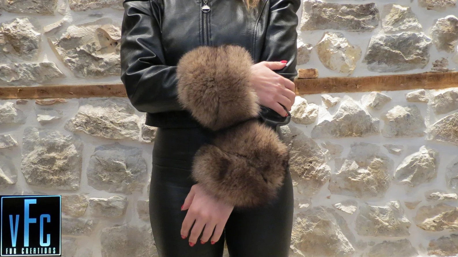 Real Fox Fur Cuffs, Camel With Black Fox Fur Cuffs, Handmade Fox Fur Cuffs, Fluffy Fox Fur Cuffs ... | Etsy (US)