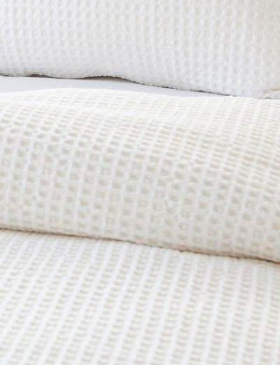 Pom Pom at Home Zuma Blanket, Cream | Lulu and Georgia 