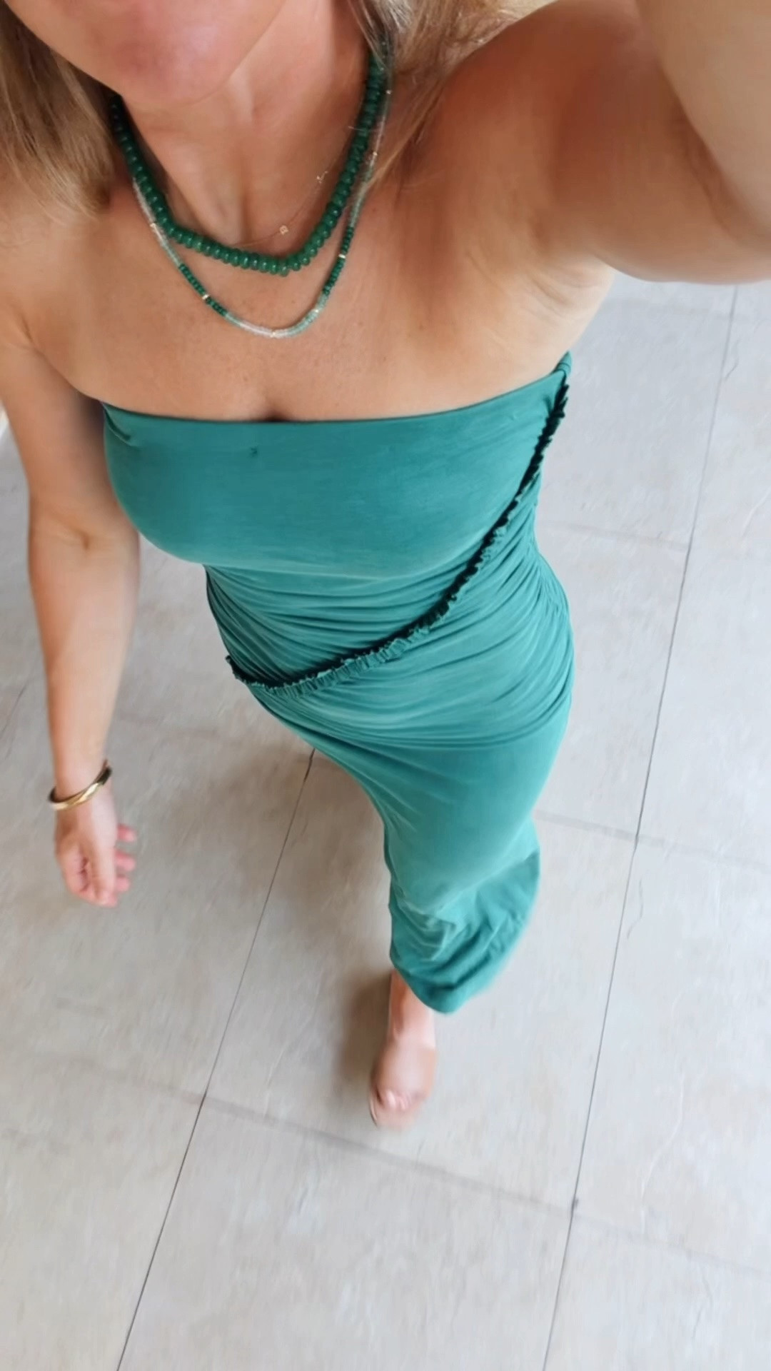 Green strapless dress is amazing! Cinched in the right spots for a pretty siloutte and and v flattering

#LTKootd #LTKTravel #LTKdayinmylife