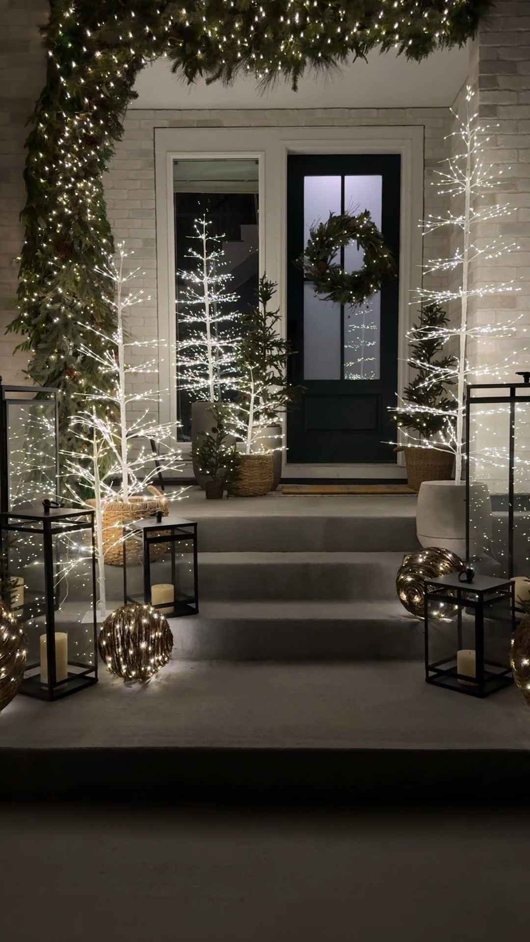 Holiday front porch inspo! Can’t wait to decorate this year 

#LTKVideo #LTKSeasonal #LTKHome