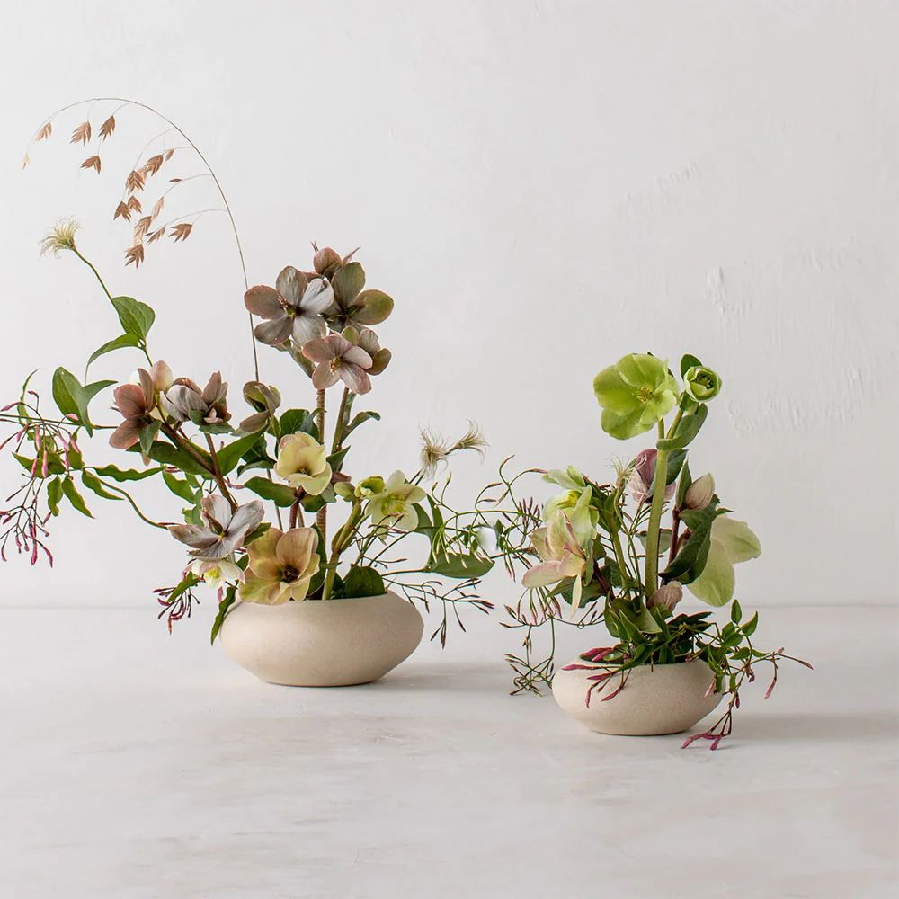 Minimal Ceramic Ikebana Vase | Roan Iris