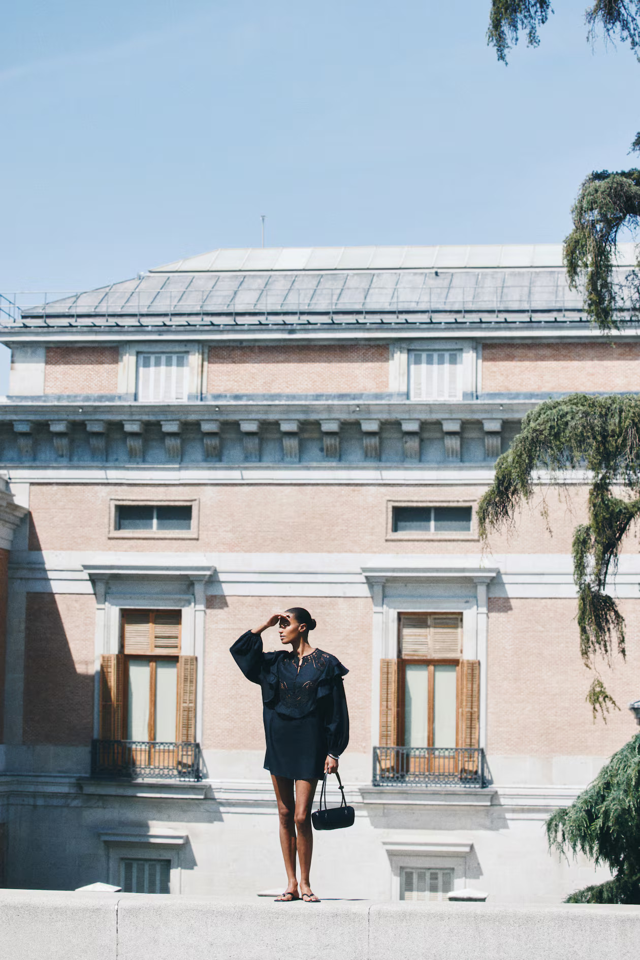 Linen-blend tunic dress | H&M (UK, MY, IN, SG, PH, TW, HK)