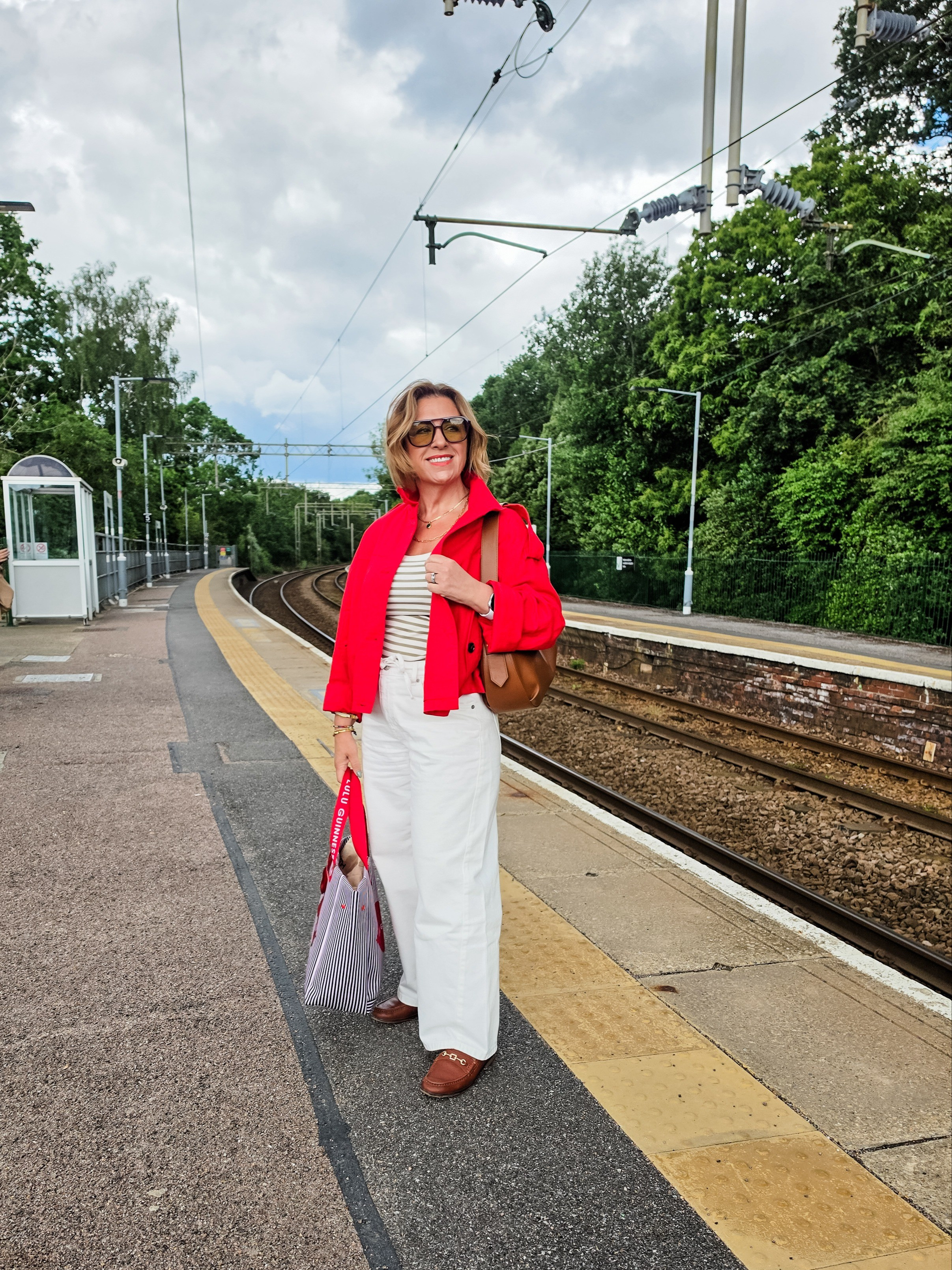 White jeans, a Summer essential. These are such a comfy pair, but size up.

#LTKsummer #LTKpetite #LTKover50style