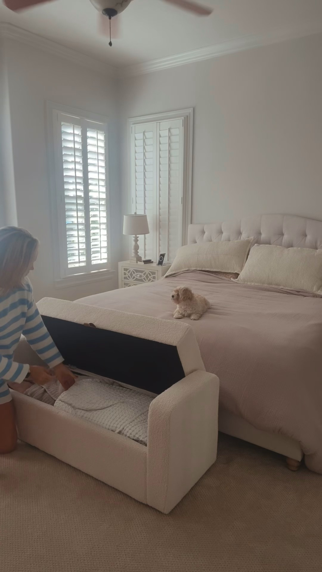 Looks like I splurged… meanwhile I’m hiding half my bedroom in here. 😂

I’ve loved the Crate & Barrel storage bench forever, but it’s over $1,000. Then I found THIS one with the same high-end look for so much less.

And honestly, the storage might be my favorite part. It holds SO much more than I expected.

One of those finds that makes the whole room look expensive without actually being expensive. 👏