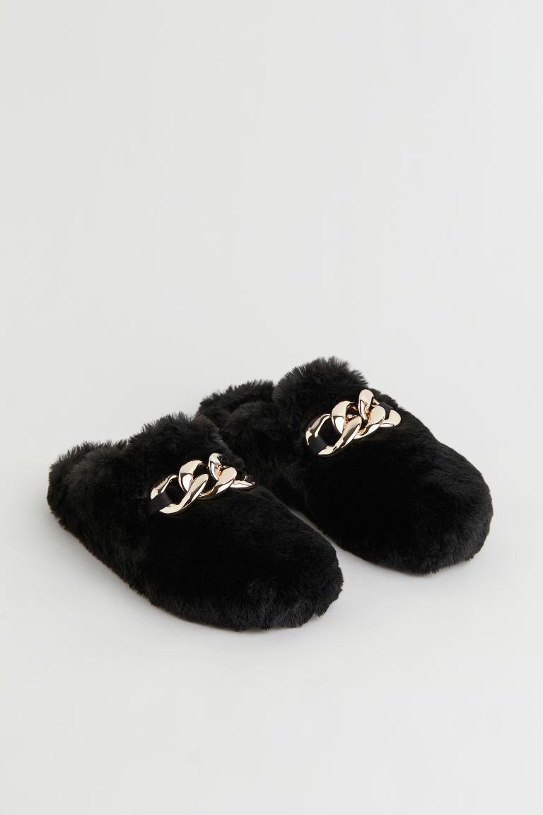 Faux fur slippers | H&M (UK, MY, IN, SG, PH, TW, HK)