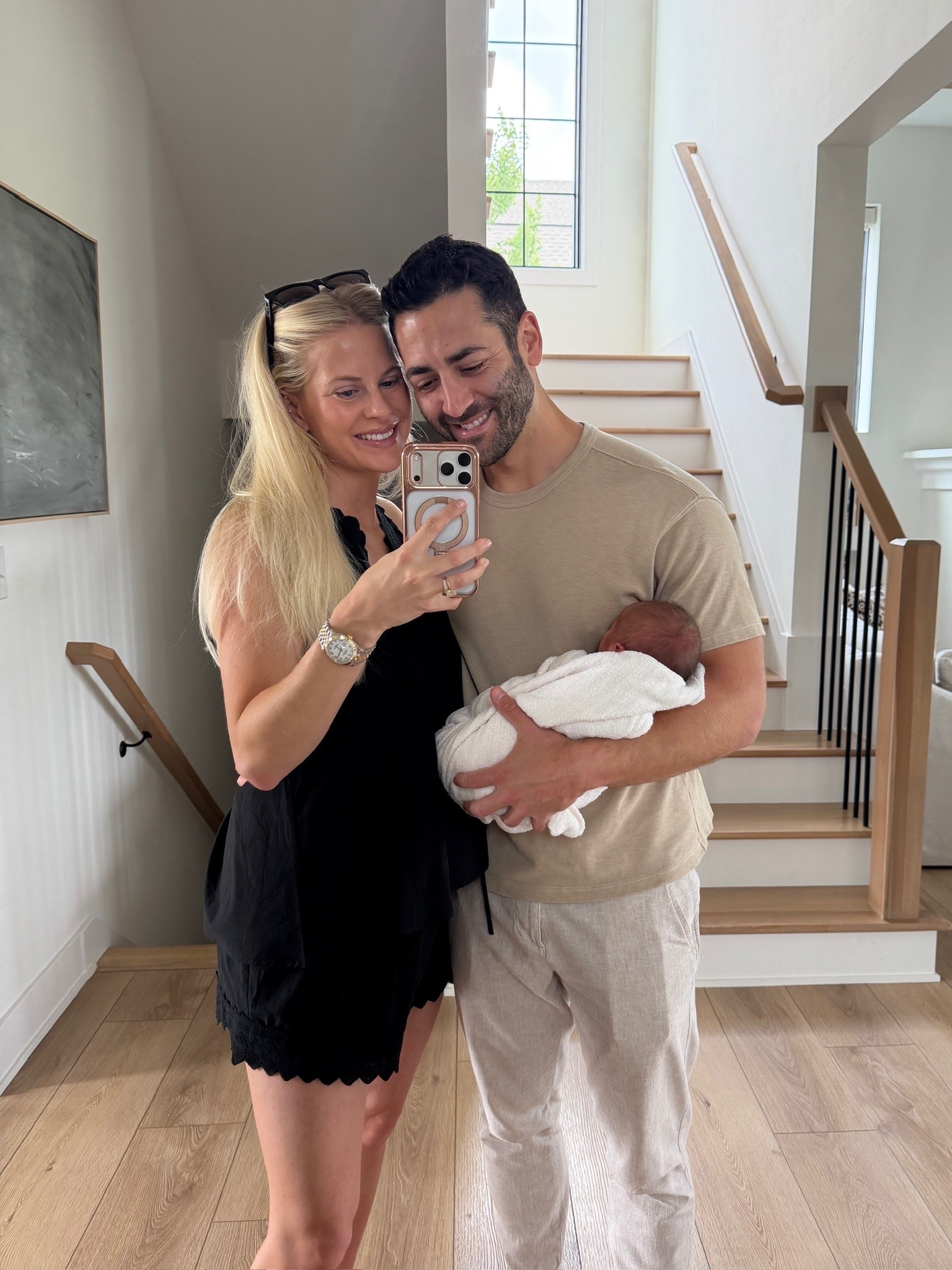 SIZE: 4 in top, 6 in shorts, linking Cort’s outfit (& similar pants), and baby blanket! #kathleenpost

Postpartum outfit, newborn stage, casual chic outfit, outfits for dudes

#LTKootd #LTKmomlife #LTKBaby