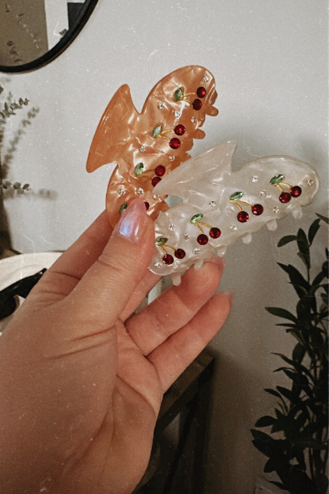 Cherry 🍒 claw clips 
Comes in pack of two and multiple colors
 

#LTKfindsunder50 #LTKSeasonal #LTKbeauty