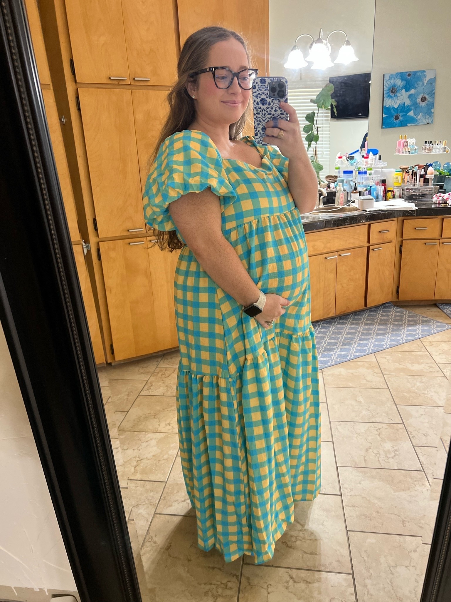 Bump friendly! Wearing a large.