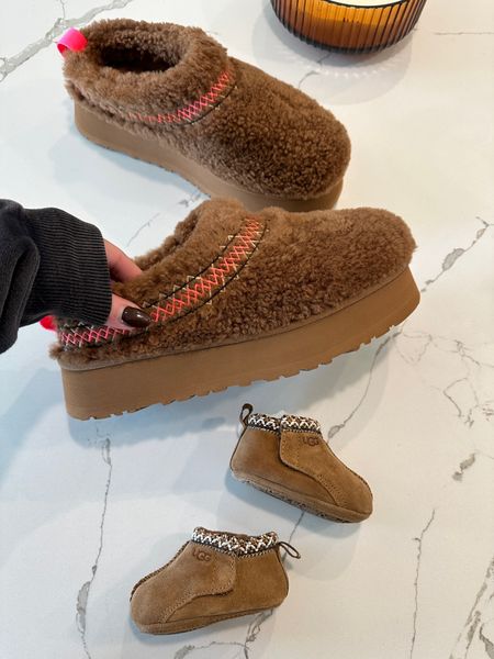 Matching mommy & me Uggs
Fall fashion
Newborn Uggs
Baby shower gift 
I wear a 9.5 and got a 10!
Baby are size 0-1
Fall shoes
Infant shoes 


#LTKstyletip #LTKSeasonal #LTKGiftGuide