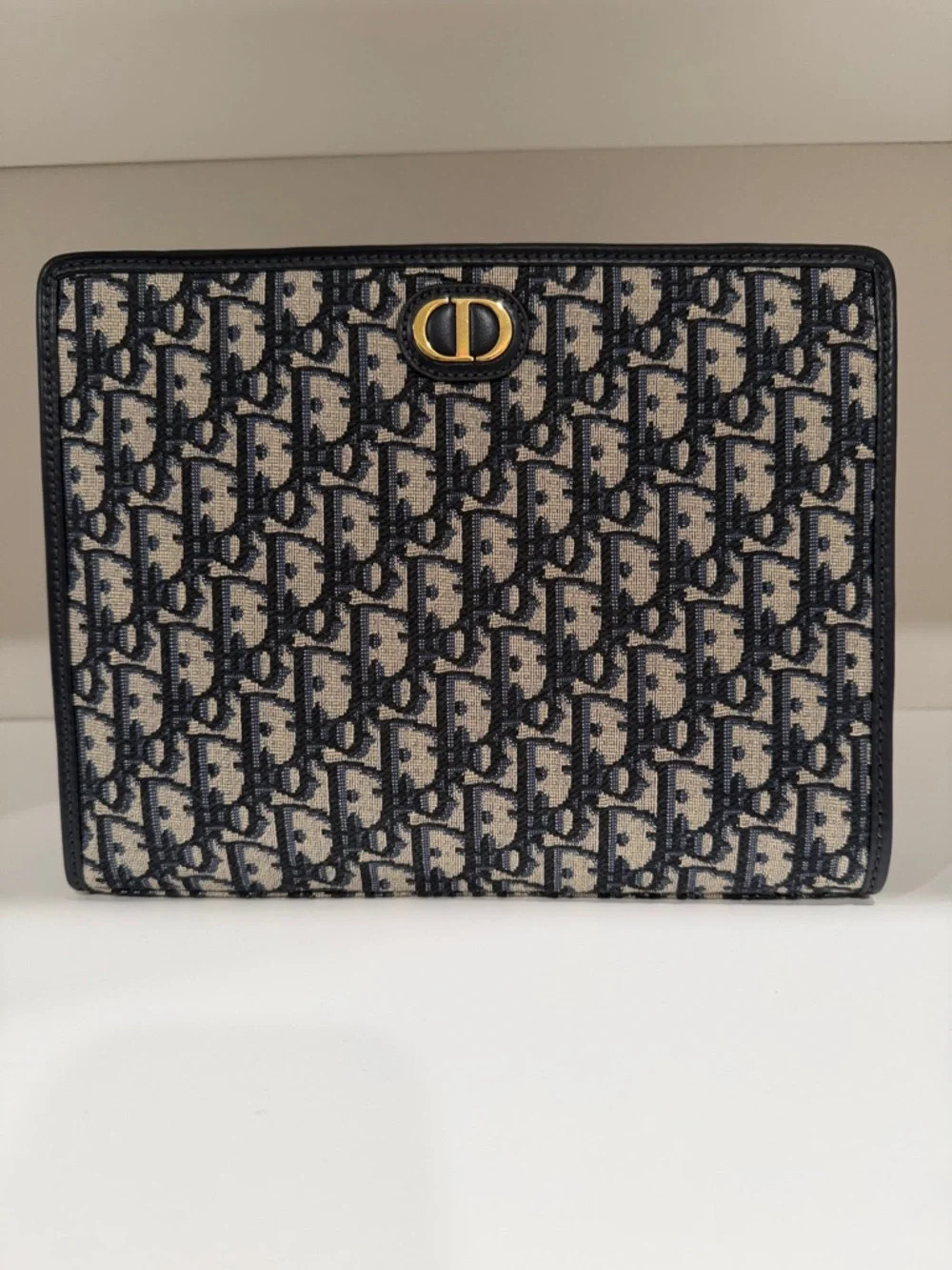 Christian Dior 30 Montaigne Dea Pouch | Poshmark