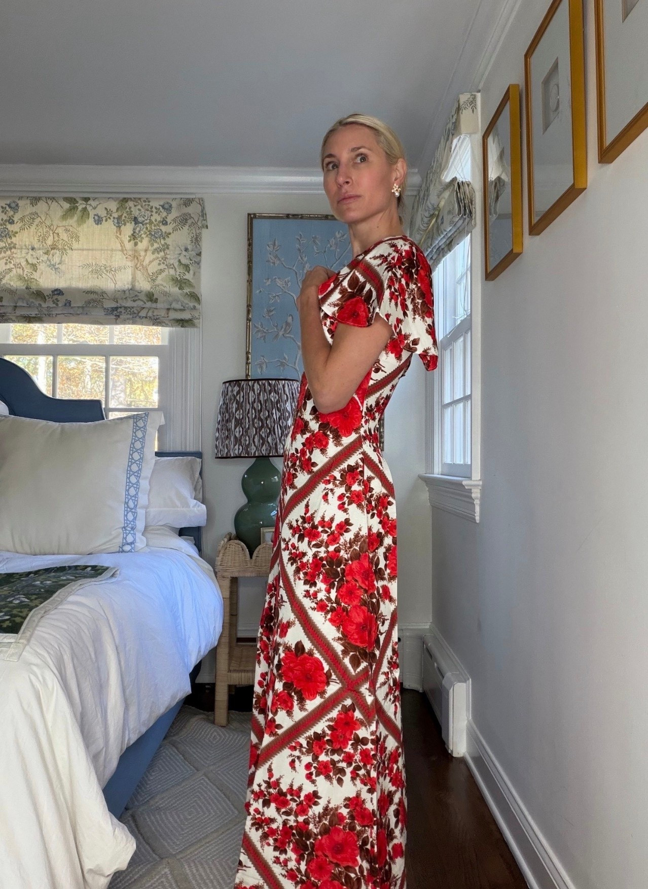 Holiday outfit 

#LTKHoliday