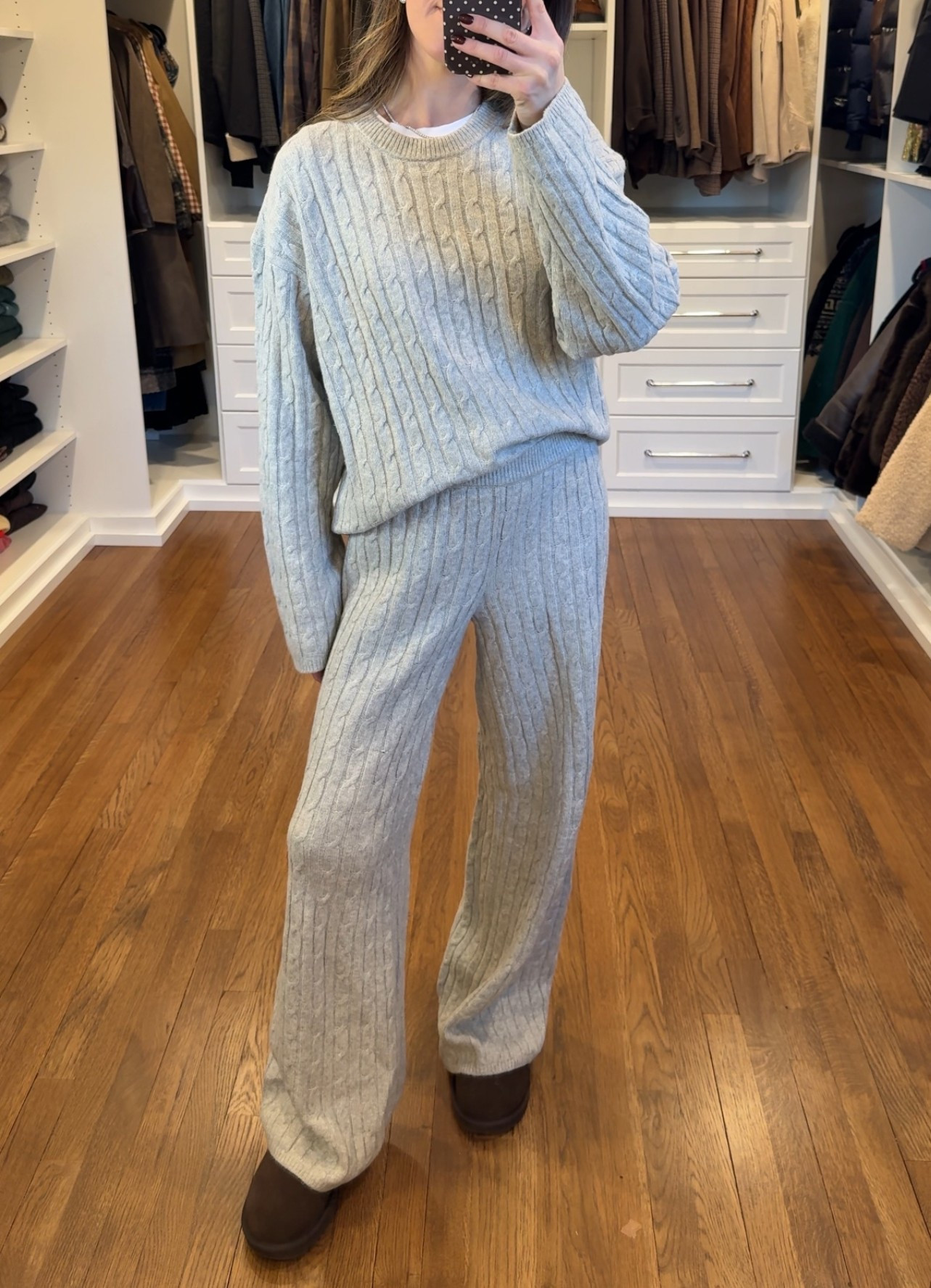 Size small 

Gap sale 
Black Friday 
Gifts for her 
Matching set 

#LTKGiftGuide #LTKCyberWeek #LTKSaleAlert