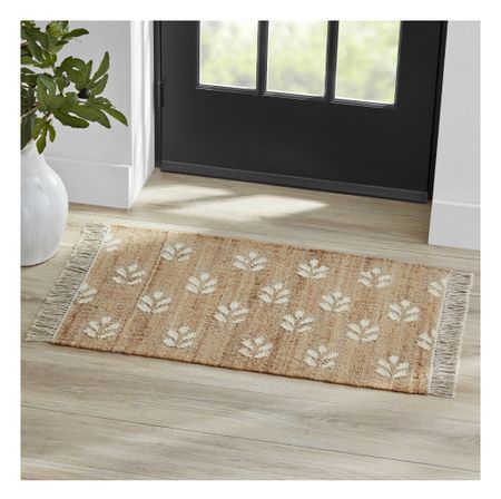 Such a great rug for only $20!

#LTKhome