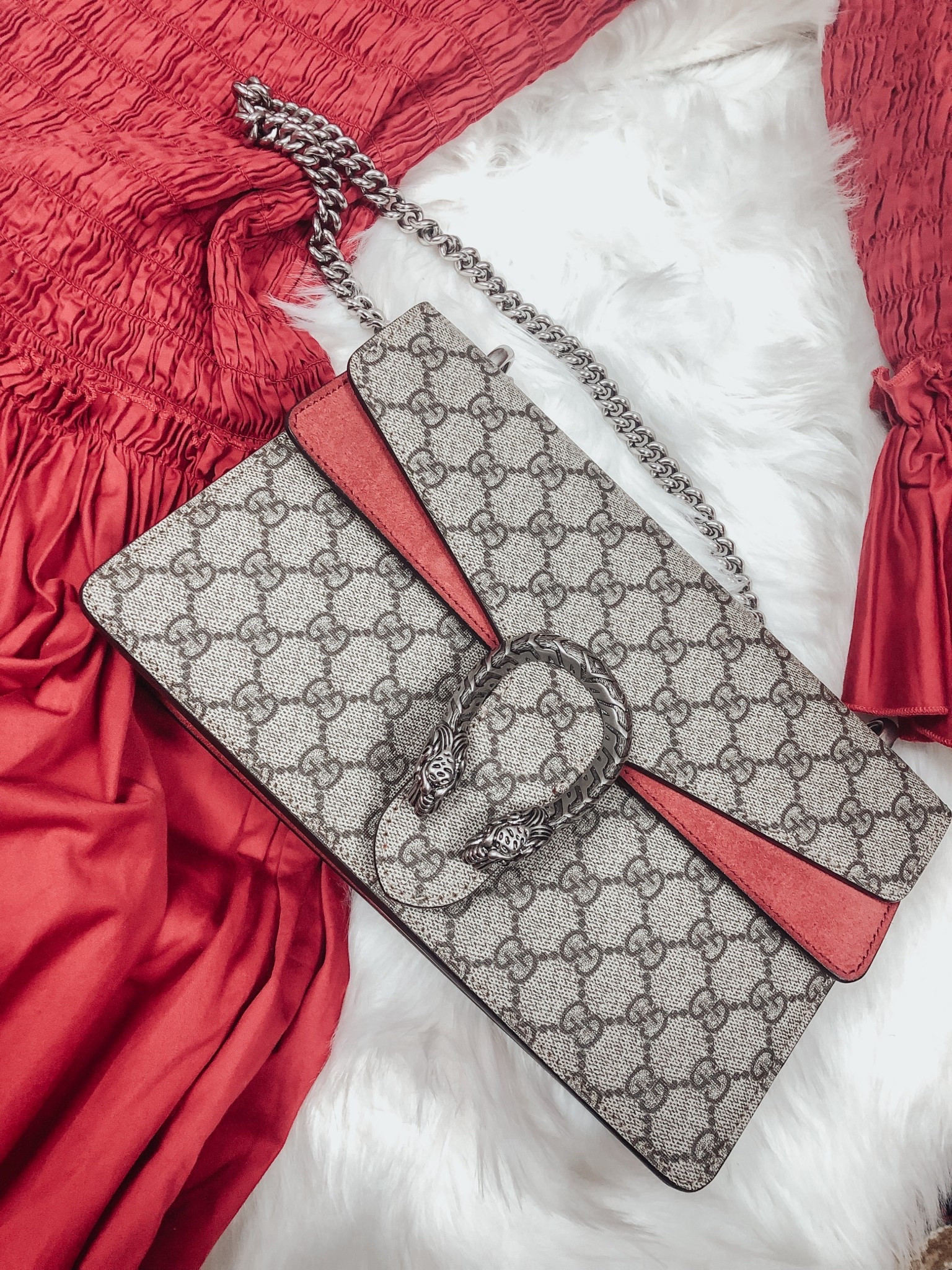 When it’s Valentines Day ❤️

#LTKValentine #LTKNYFW #LTKootd