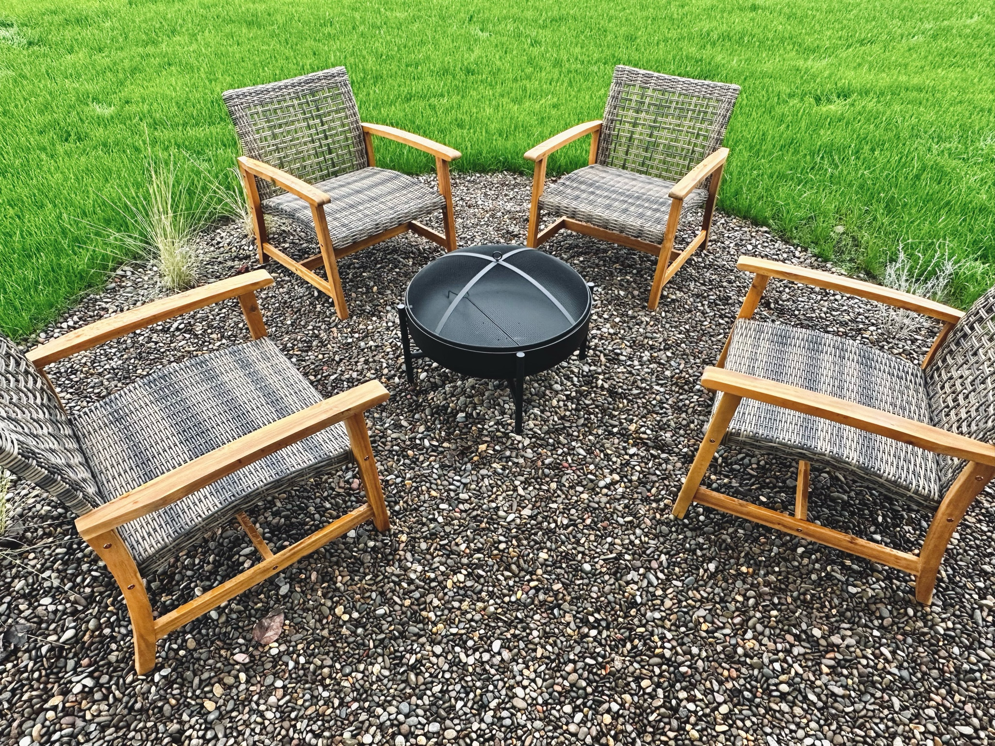 Firepit and oversized outdoor chairs!

Outdoor furniture, patio furniture 

#LTKHome #LTKSaleAlert