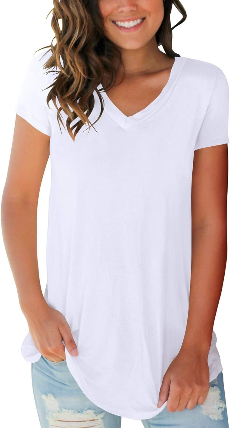 SMALOVY Women's Tops Short Sleeve V Neck T Shirts Summer Basic Tees with Pocket | Amazon (US)