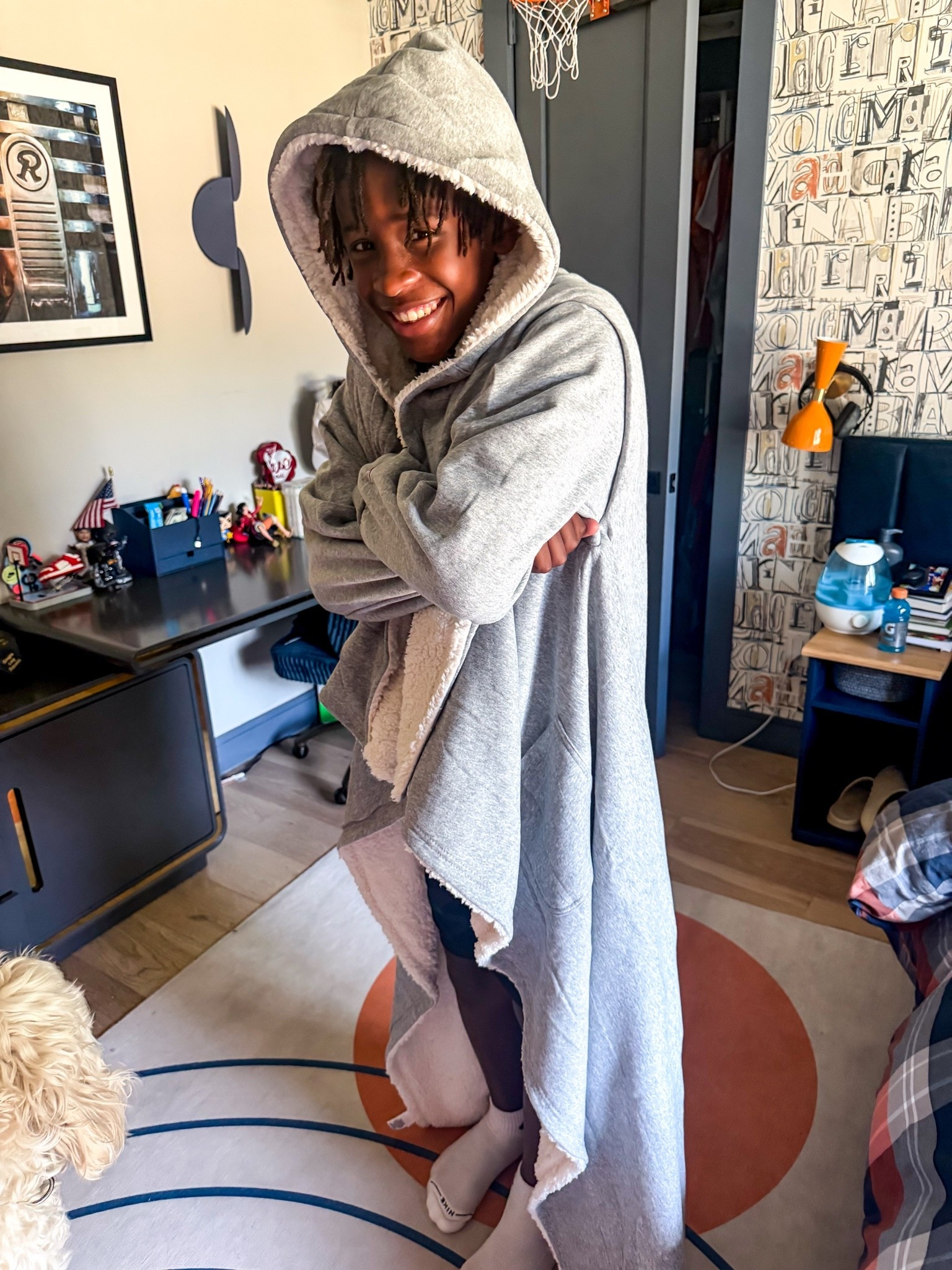 He’s going to steal this blanket from Cam! Target x Hollister came out with other items too, perfect for dorm rooms

@‌target #target #targetpartner

#LTKHome