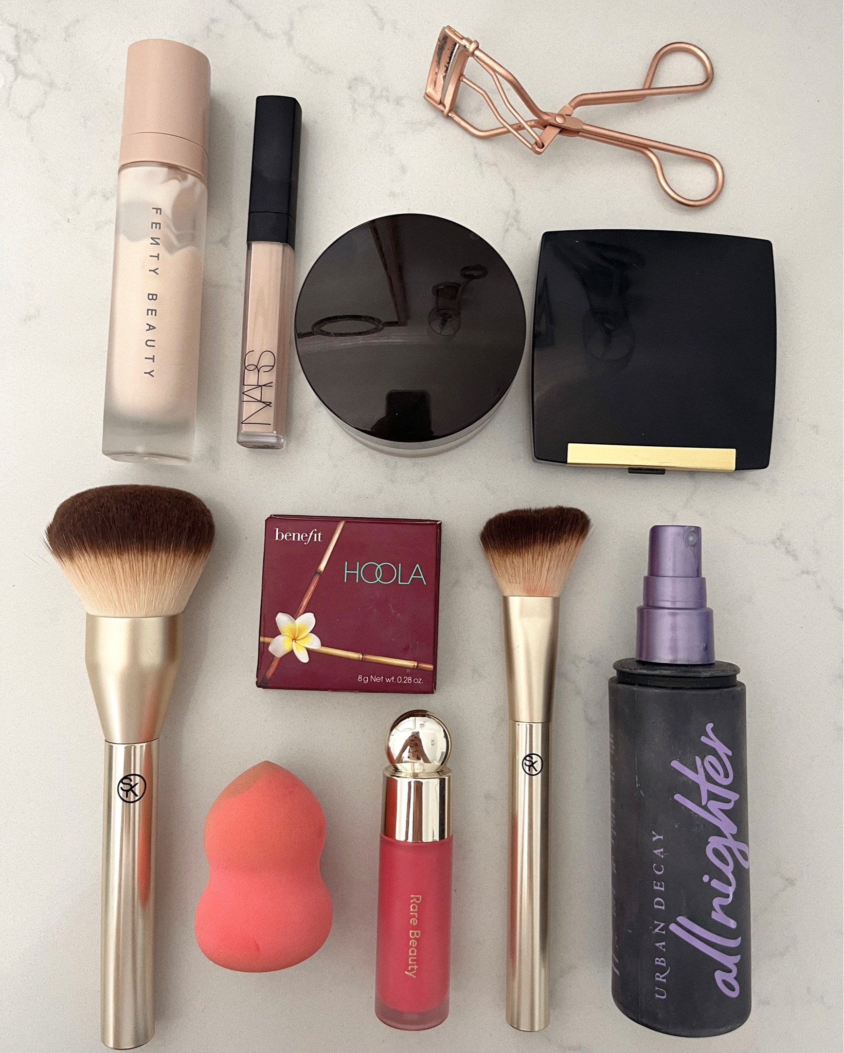 My everyday makeup products for an all natural look 

#sephora #ulta #fenty #fentybeauty #nars #lauramercier #lancome #makeupbrushes #hoola #bronzer #blush #rare #rarebeauty #liquidblush #urbandecay #allnighter #settingspray 

#LTKbeauty #LTKGiftGuide #LTKunder100