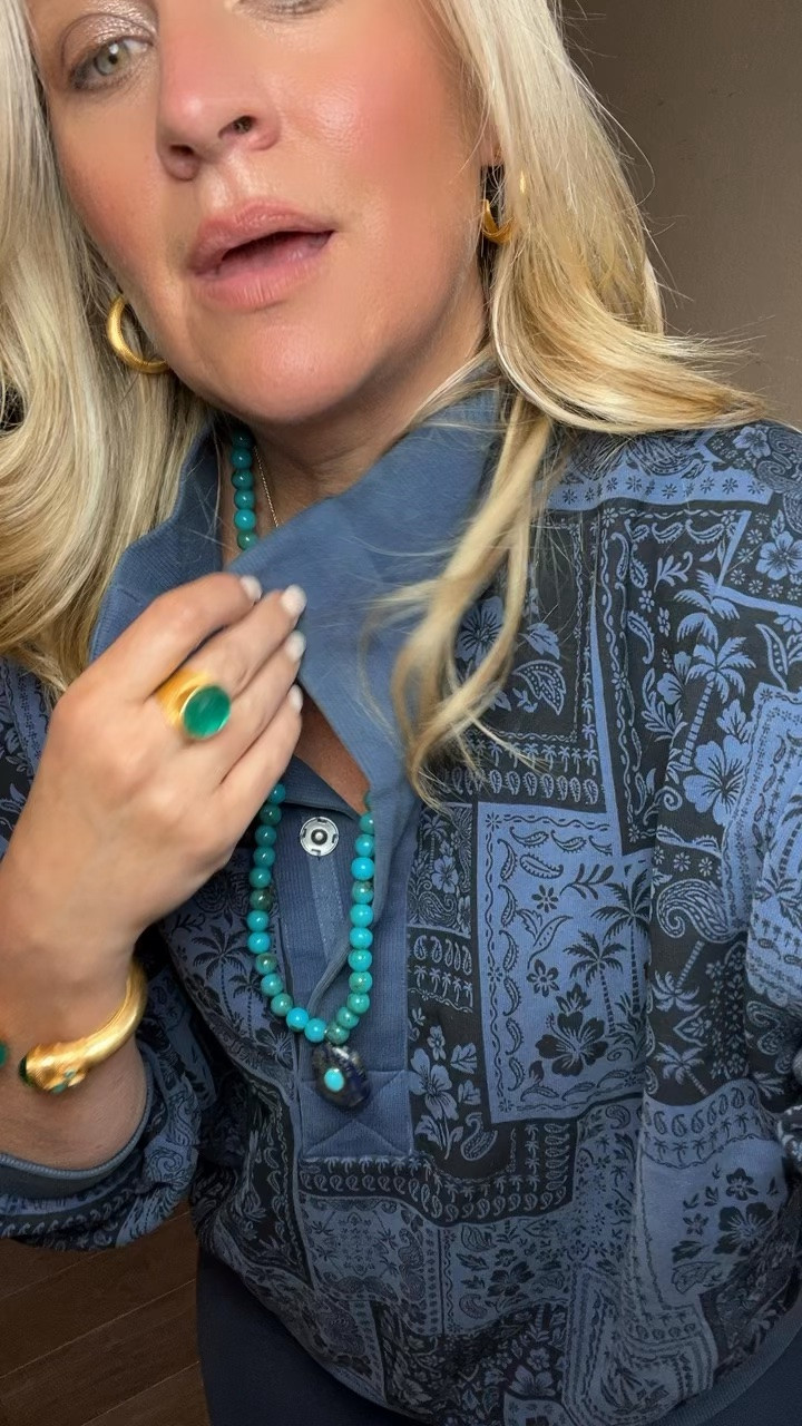 ✨Tap the bell, save and ❤️ start here over 40 fashion, midlife style, midsize fashion and luxury looks for less.  

⬇️Sizing information:
Top medium (size down if in between sizes.) 
Pants large tts (size down if in between sizes.) 

If you buy one athleisure trend for fall, make it bandana print. 🤎

Paisley is moving beyond scarves and showing up on sweatshirts, joggers, jackets and matching sets. It gives us Western influence, a little nostalgia and elevated comfort all in one very wearable trend. 

Grab this one before it’s everywhere.

👑 Helping you look good, feel good.-Lindsey Denver   

Check back daily for belly-friendly style, confidence, and Outfit Physics™.

#LTKOver40 #LTKSaleAlert #LTKPlusSize