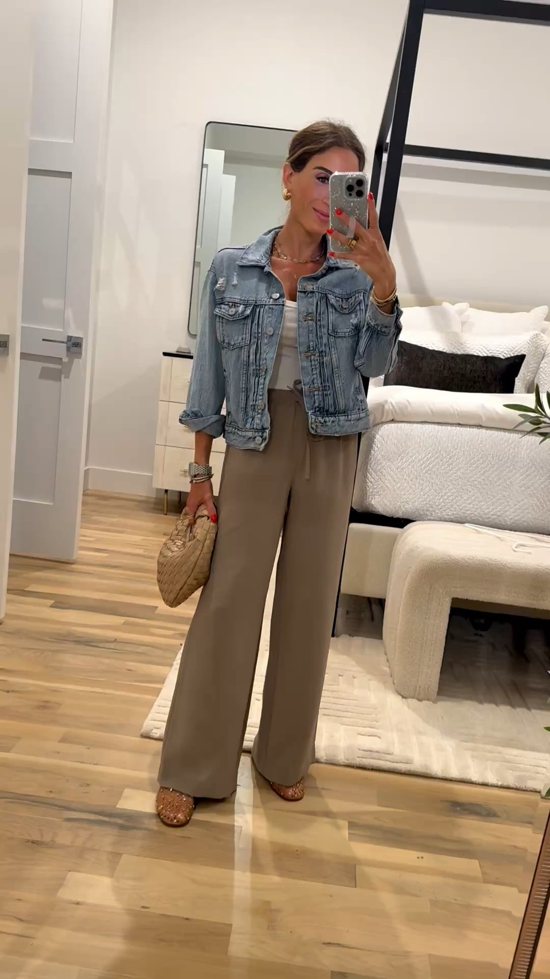 Wrinkle free pants I wear all of the time and can be worn to the office or everyday. Wearing 2xs short

#LTKSaleAlert #LTKPetite #LTKOver40