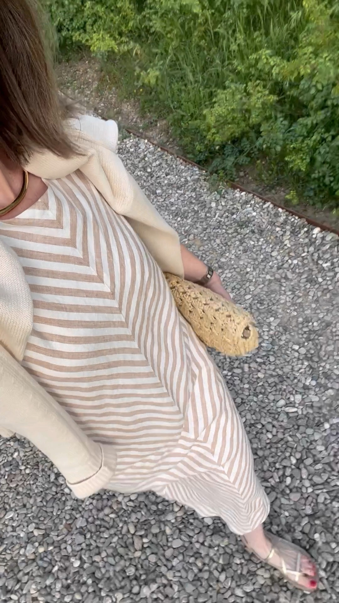 Effortless and simple linen midi dress for summer from Everlane 

#LTKstyletip