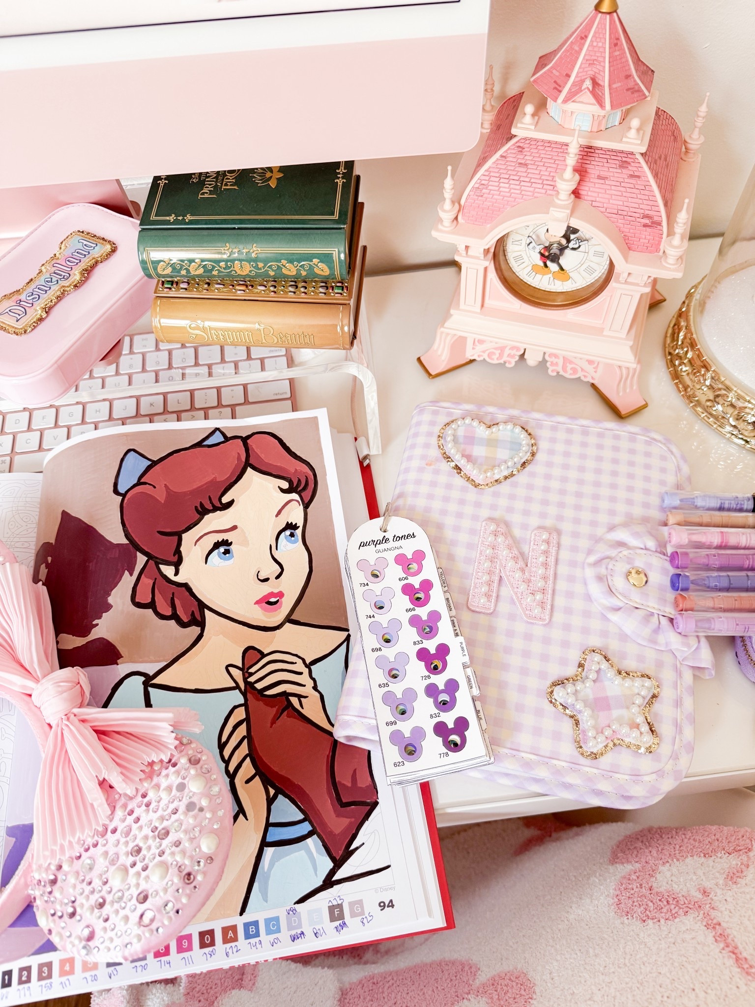 These quiet little moments have been my favorite lately 😭. I started doing these mystery coloring books a couple years ago but hated my old markers… finally grabbed new ones, and I’m obsessed all over again! 💖


#LTKstorytime #LTKHome #LTKvlog