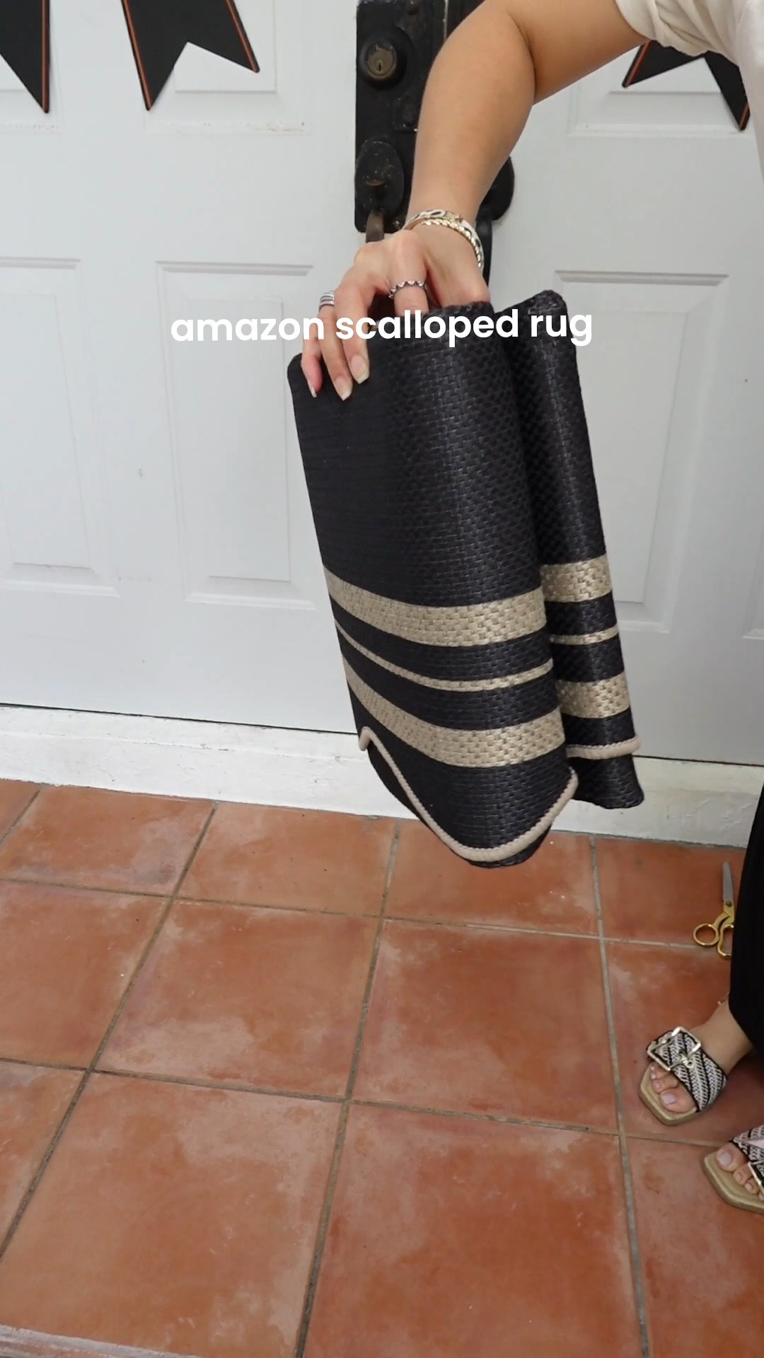 Amazon scalloped rug 🖤

#LTKHome