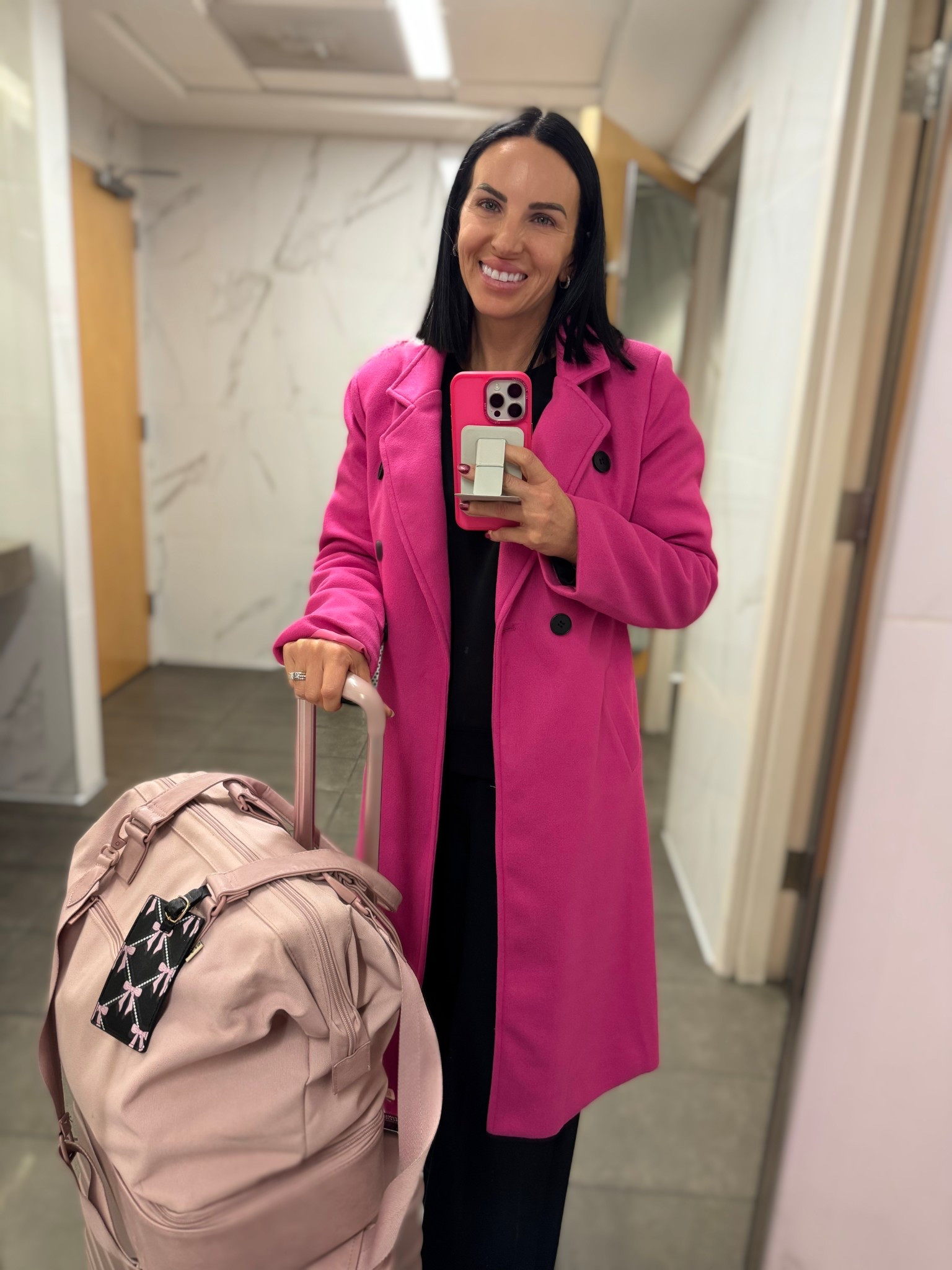 Travel day to the big city 🍎🗽✈️

#LTKStyleTip #LTKTravel #LTKOver40