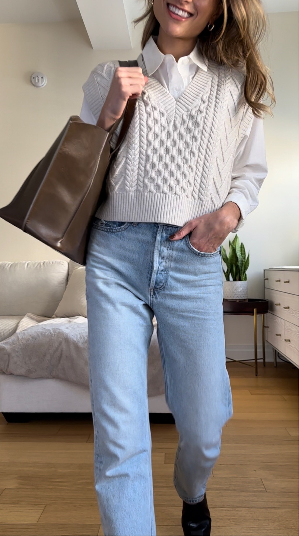 sweater vest szn 🤍🍂✨ 

#LTKstyletip #LTKworkwear #LTKSeasonal