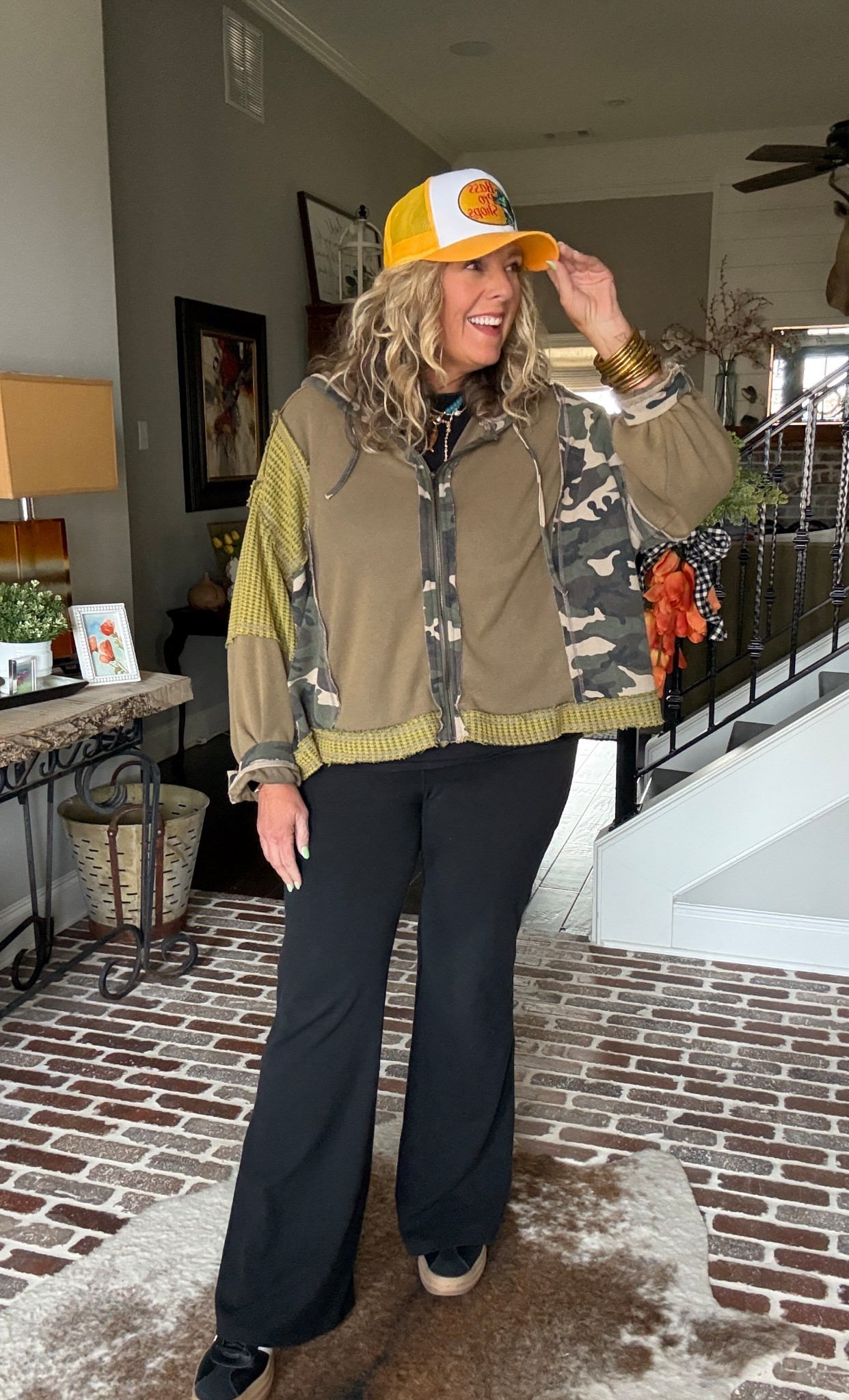 Sporty spice 

#LTKootd #LTKOver40 #LTKmomlife