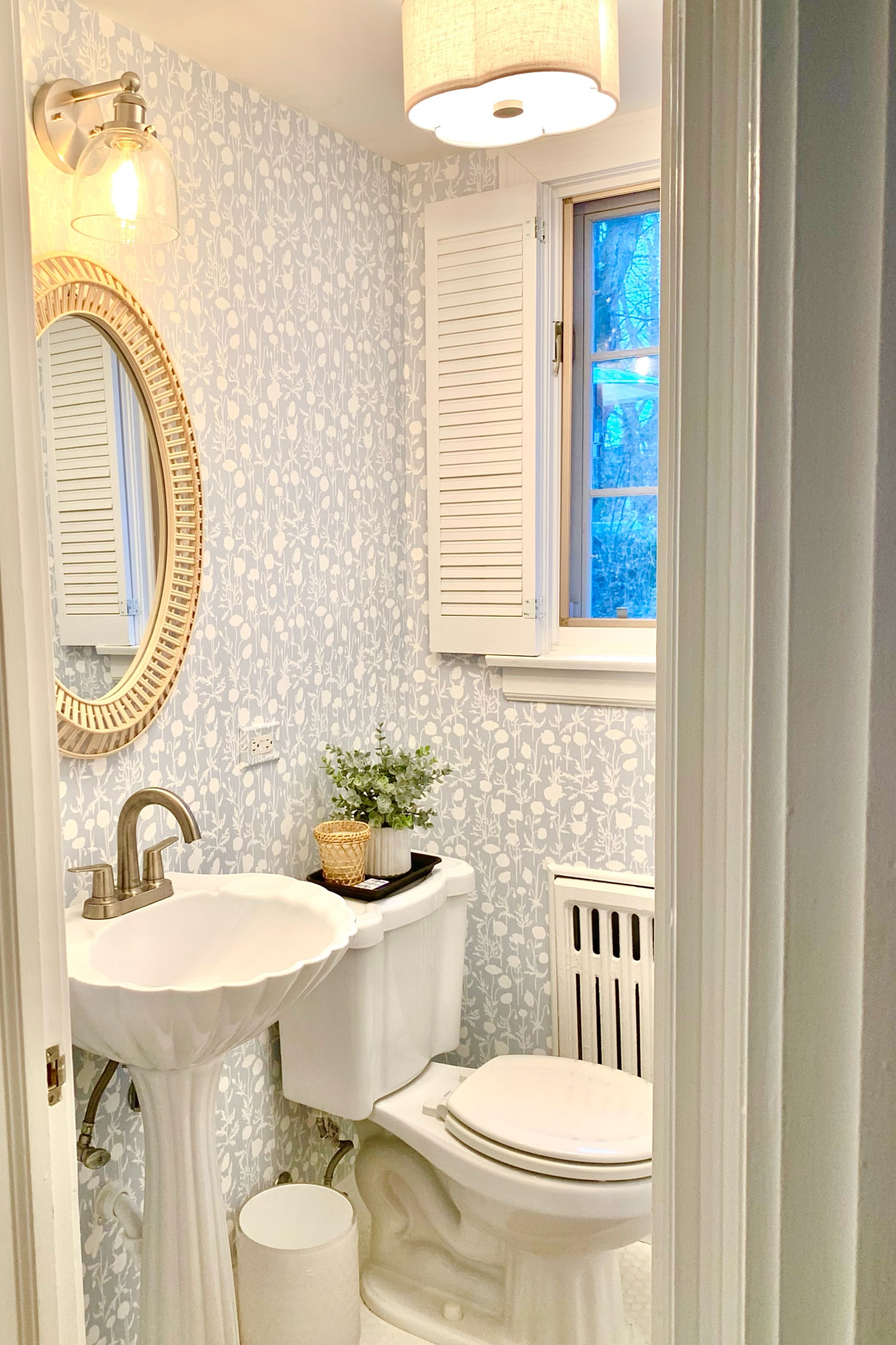Serena & Lilly powder room make over! 