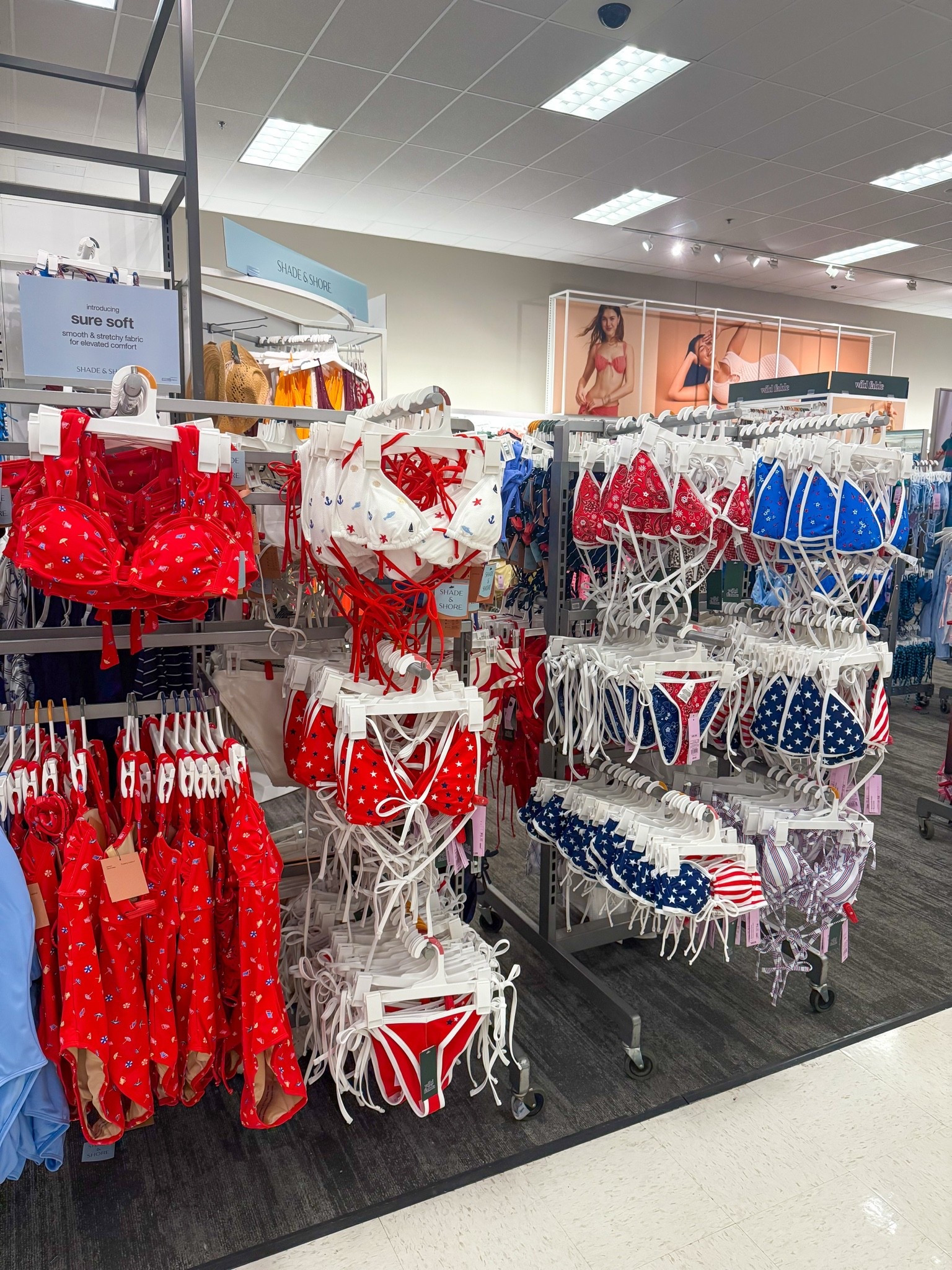 Patriotic swimwear 
Target finds 






Target style 
MDW 
Memorial Day swimsuit 
Red white blue 
4th of July 
Fourth of July 
Patriotic outfit 
@Target

#LTKSeasonal #LTKootd #LTKSwim