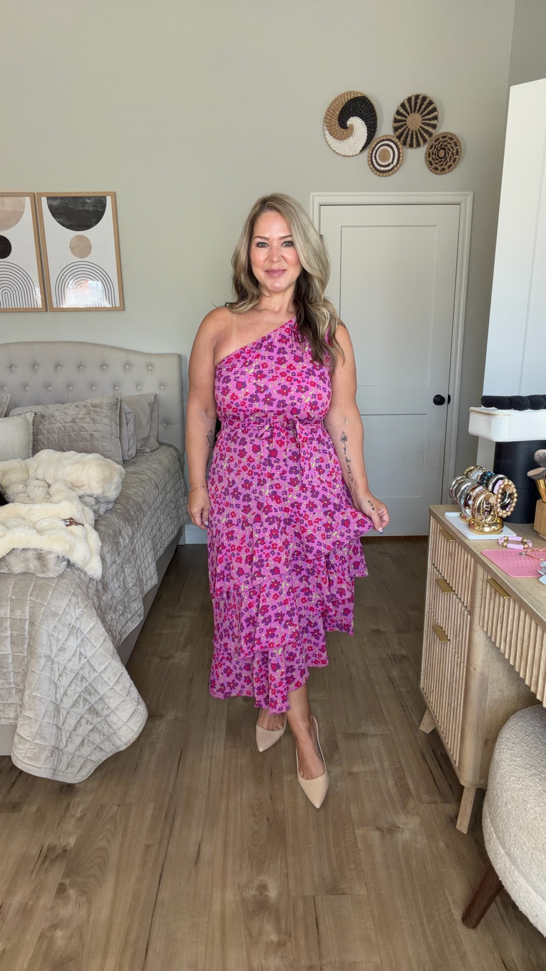 Size large 

#LTKMidsize #LTKPetite #LTKOver40