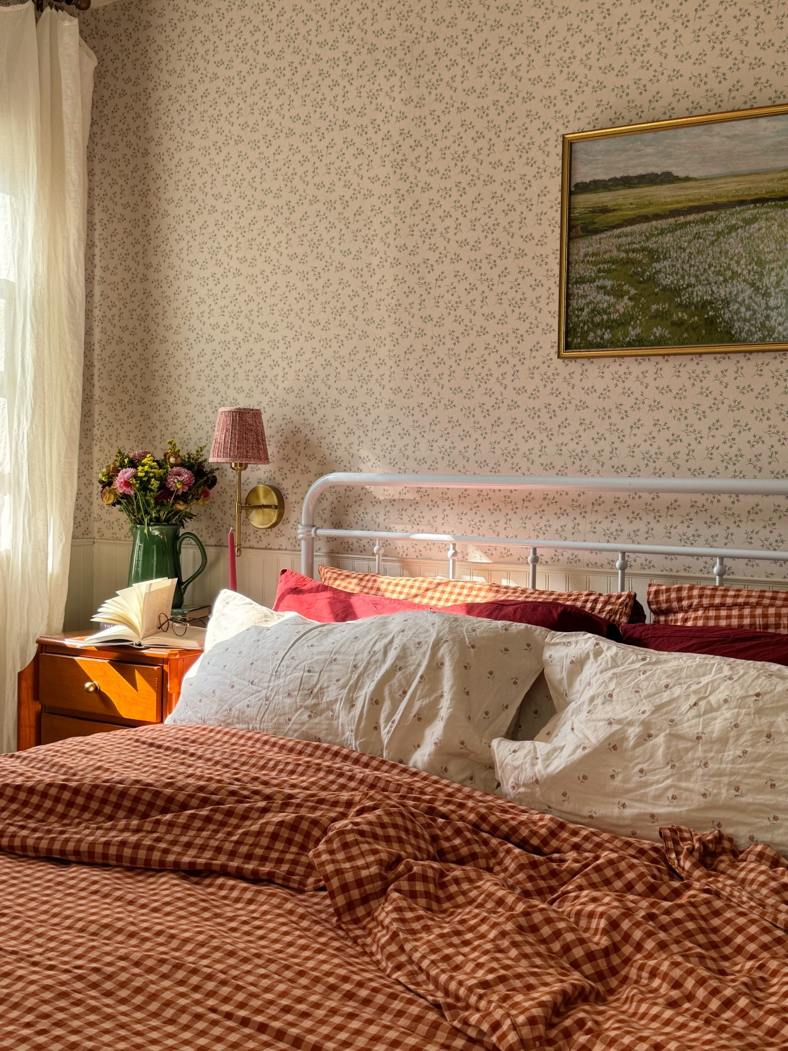 Staying warm and cozy all Autumn long with these mismatched bed linens 

#LTKSeasonal #LTKSaleAlert #LTKHome