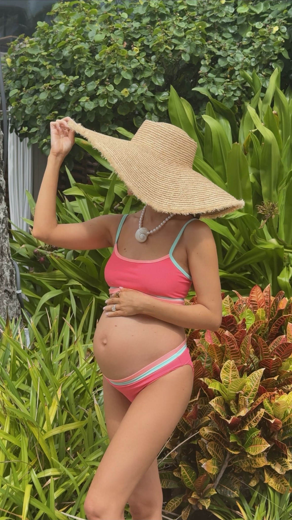 Cutest spring break bikini ☀️

#beachriot #hawaii

#LTKgrwm #LTKdayinmylife #LTKBump