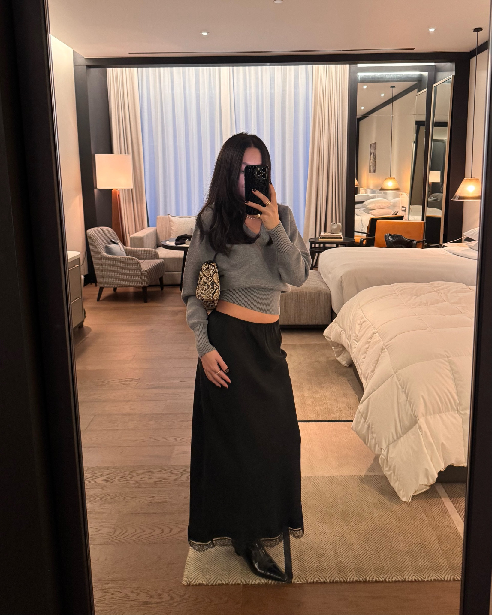 AU6 in Skirt + have linked similiar knit’s 🩶

#LTKpetite #LTKaustralia #LTKwinter