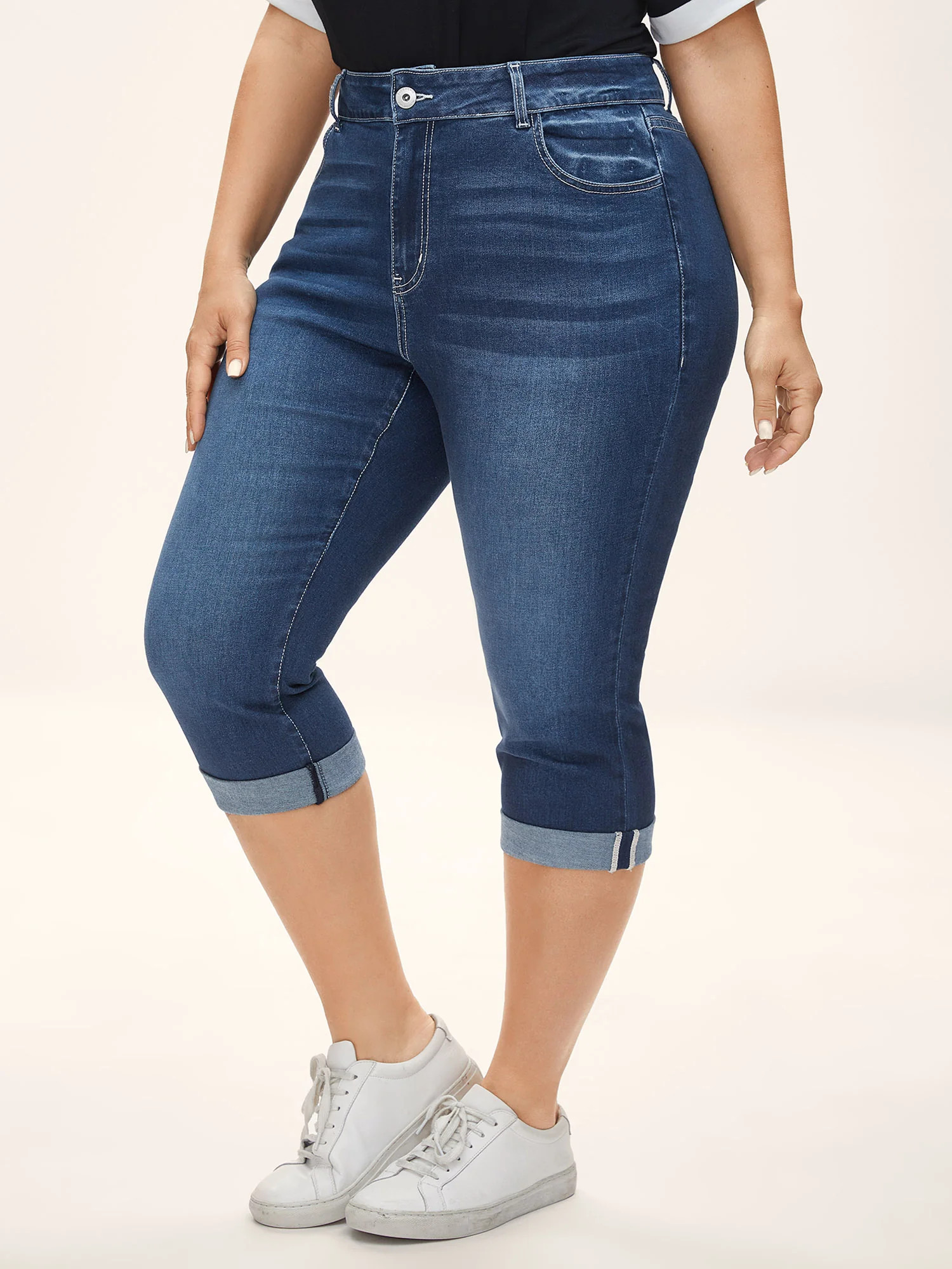Whiskered Wash Crop Skinny-Fit Jeans | Bloomchic
