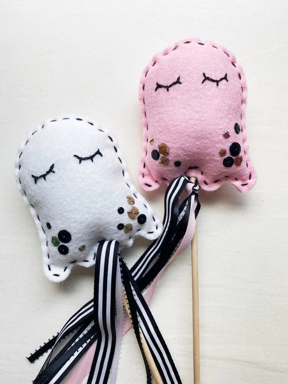 Cute Ghosts Halloween Felt Wands  Halloween Decor  Halloween | Etsy | Etsy (US)