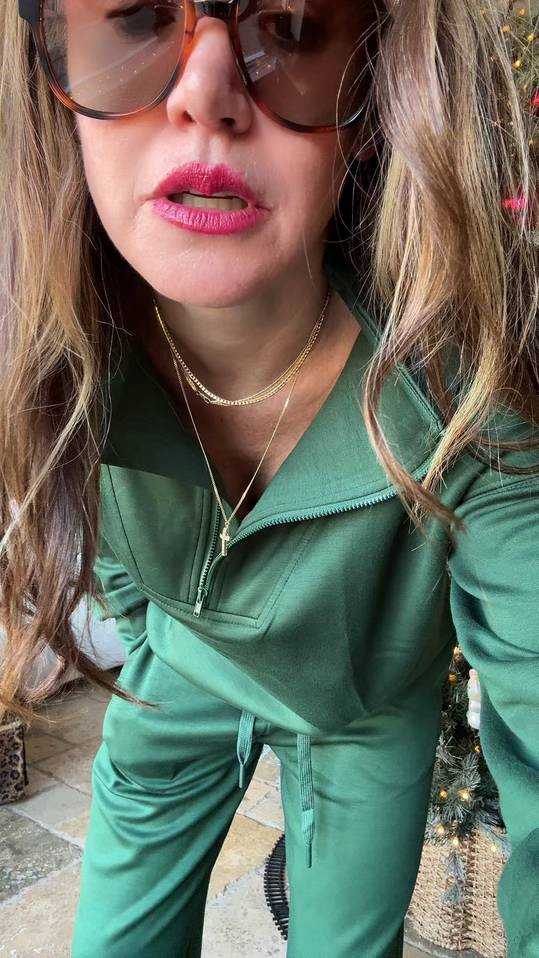 #schooldropoff #mom 

#LTKSeasonal #LTKOver40 #LTKActive