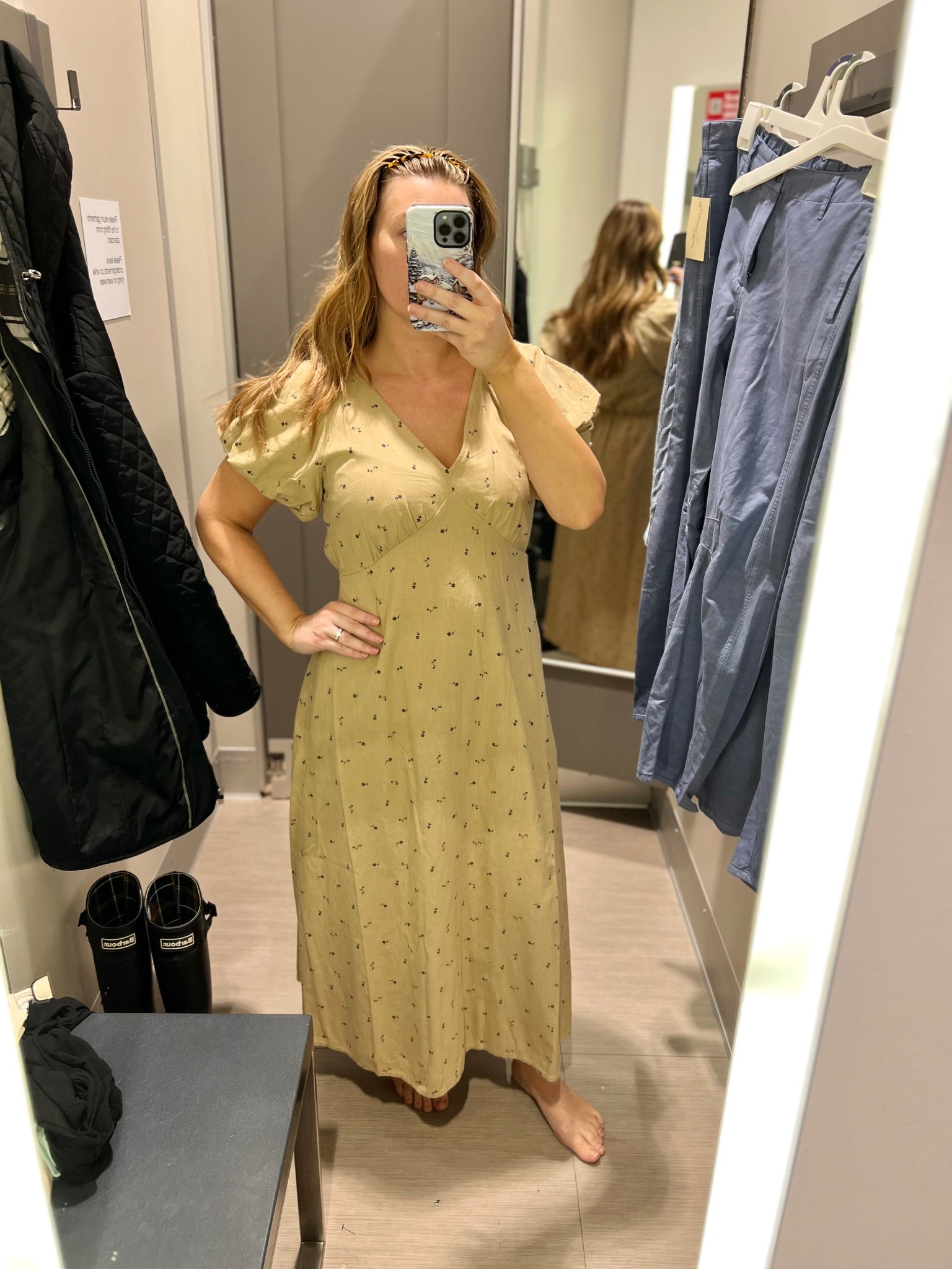 loving this dress! the fit is so nice, it’s 60% cotton, too, but the color?! perfect for year round. Layer with a cardigan in the fall, wear with sandals in the summer! 

Dress, Easter Dress, Target Finds, Target, Cotton Blend, Versatile Dress, Date Night Dresss



#LTKSaleAlert