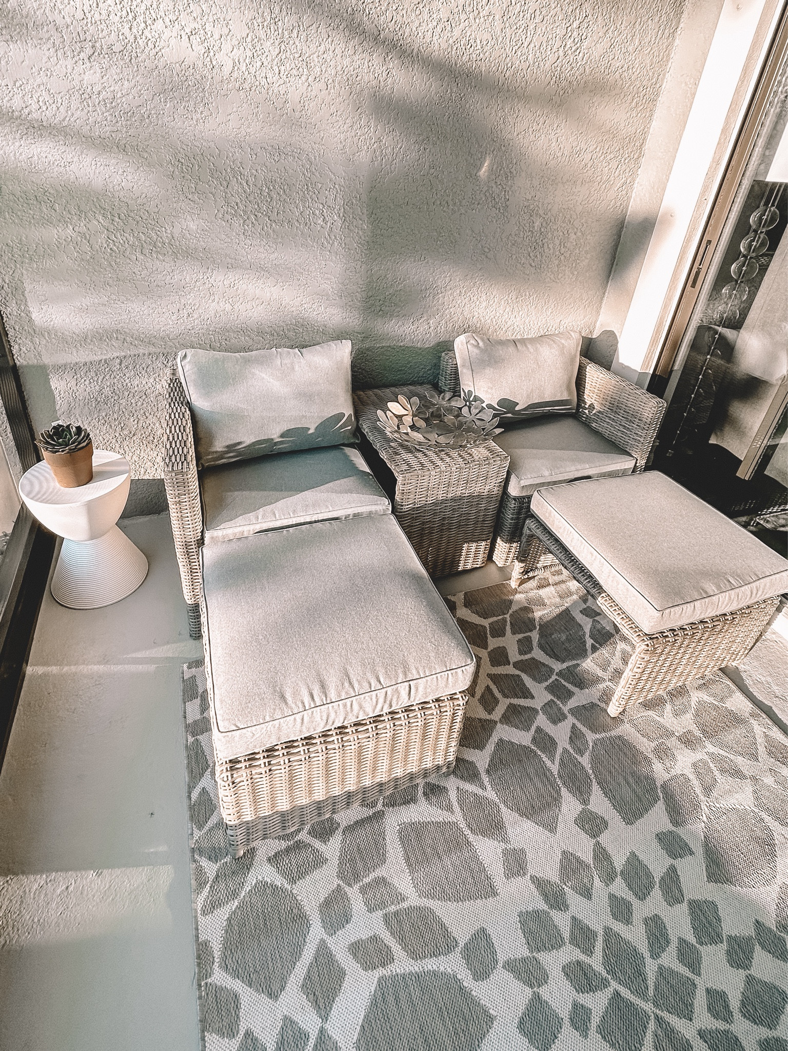 Summer 
Patio
Outdoor furniture
Outdoor couch set

#LTKHome #LTKSaleAlert #LTKSummerSales