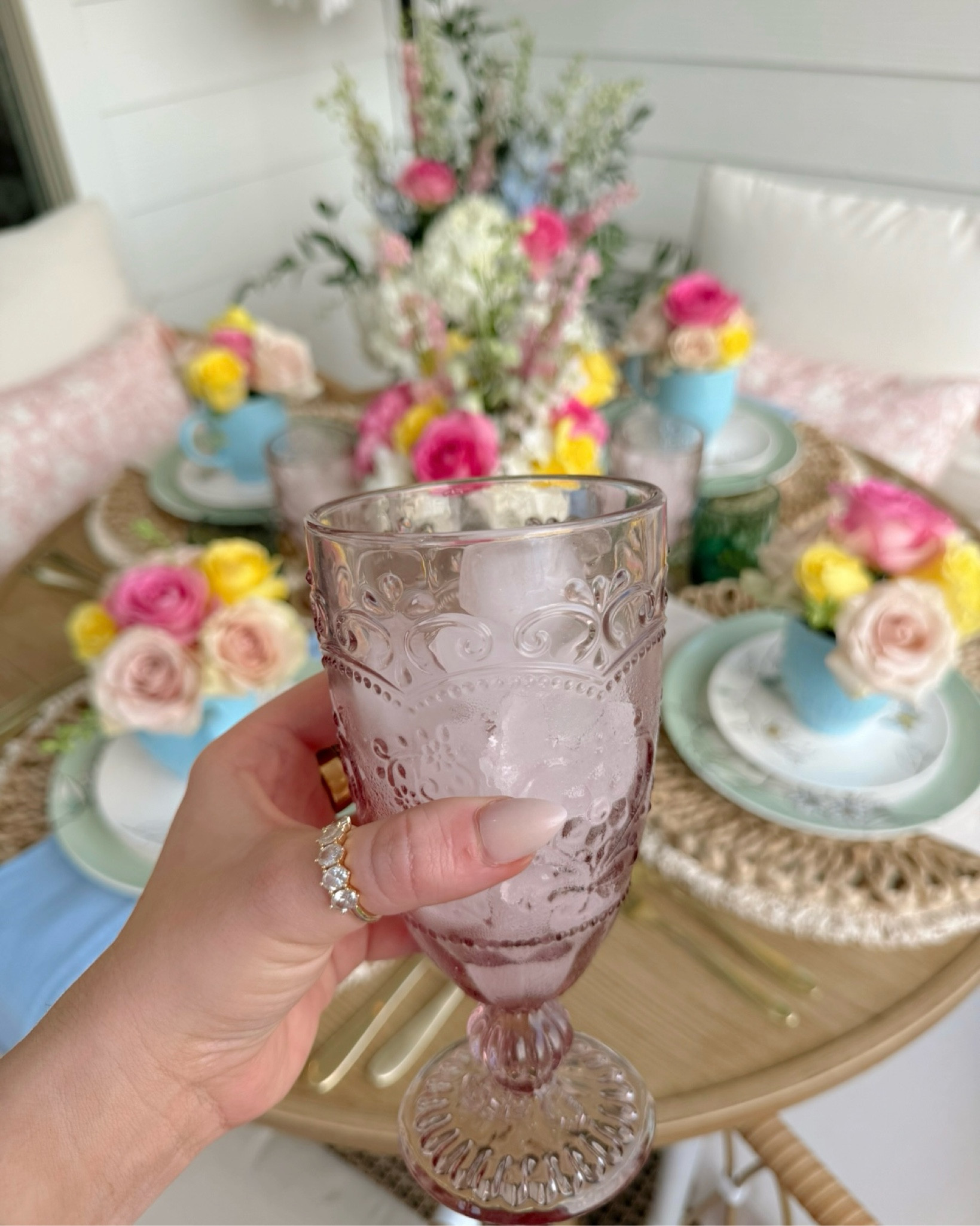 #walmartpartner #walmarthome #walmart @walmart Walmart Bridgerton Garden Party 💐🫖

Bridgerton Garden Party, Garden Party, Bridgerton Party, Walmart Party, Walmart Style, Walmart Patio, Walmart Partner, Bridgerton Inspo, Patio, Patio Party, Patio Decorations, Madison Payne

#LTKHome #LTKxWalmart #LTKParties