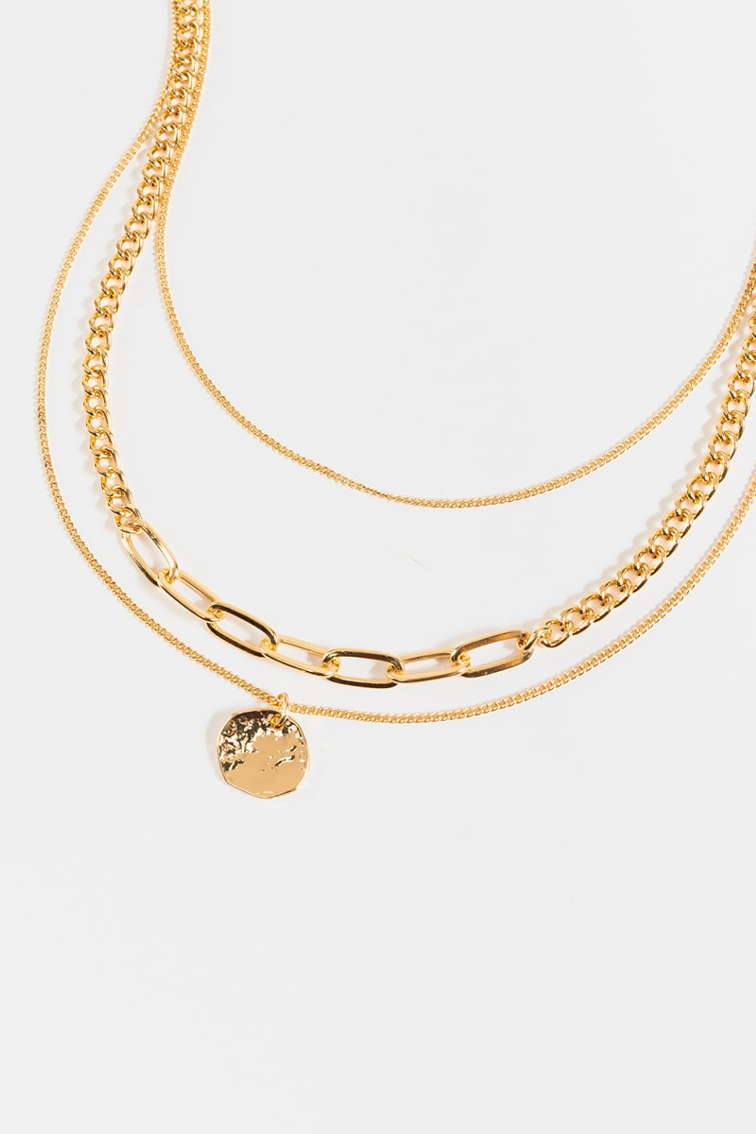 Scarlet Curb Chain Layered Necklace | Francesca's