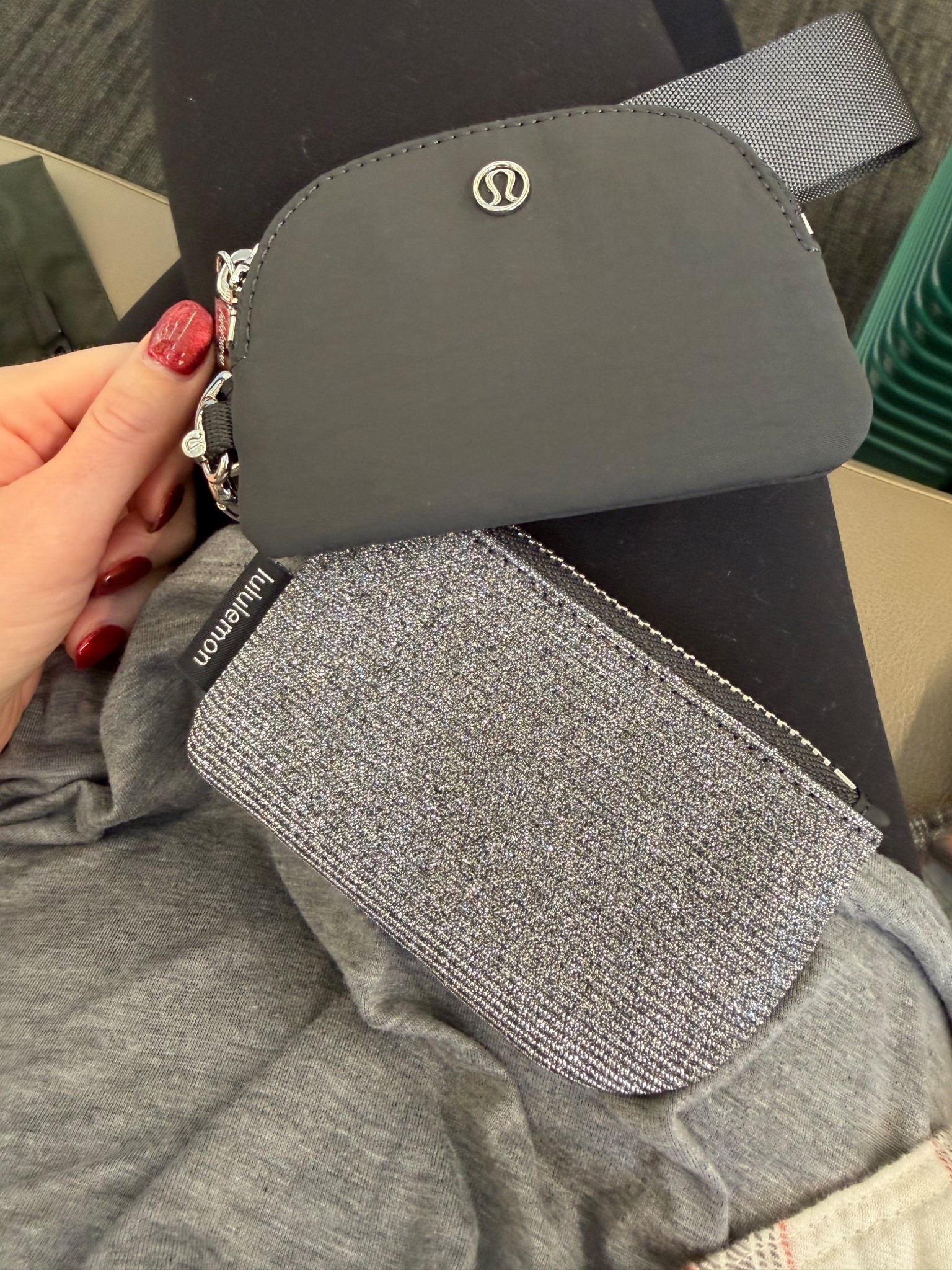 Sparkle and accessories 🤩🤩

#LTKGiftGuide #LTKActive #LTKTravel