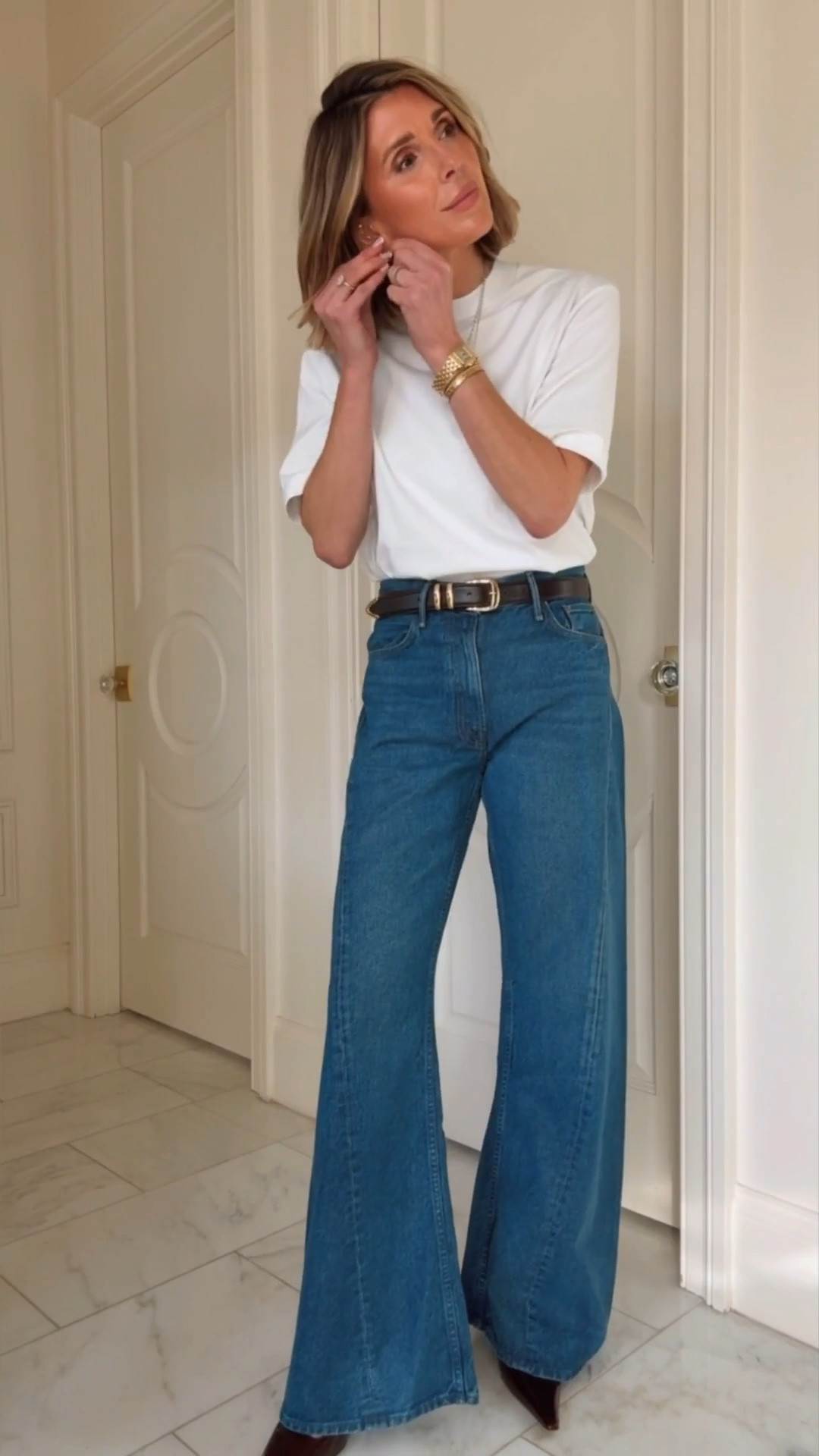 My favorite wide leg jeans in a new wash! Size down they run a tad big.

#LTKgrwm #LTKootd