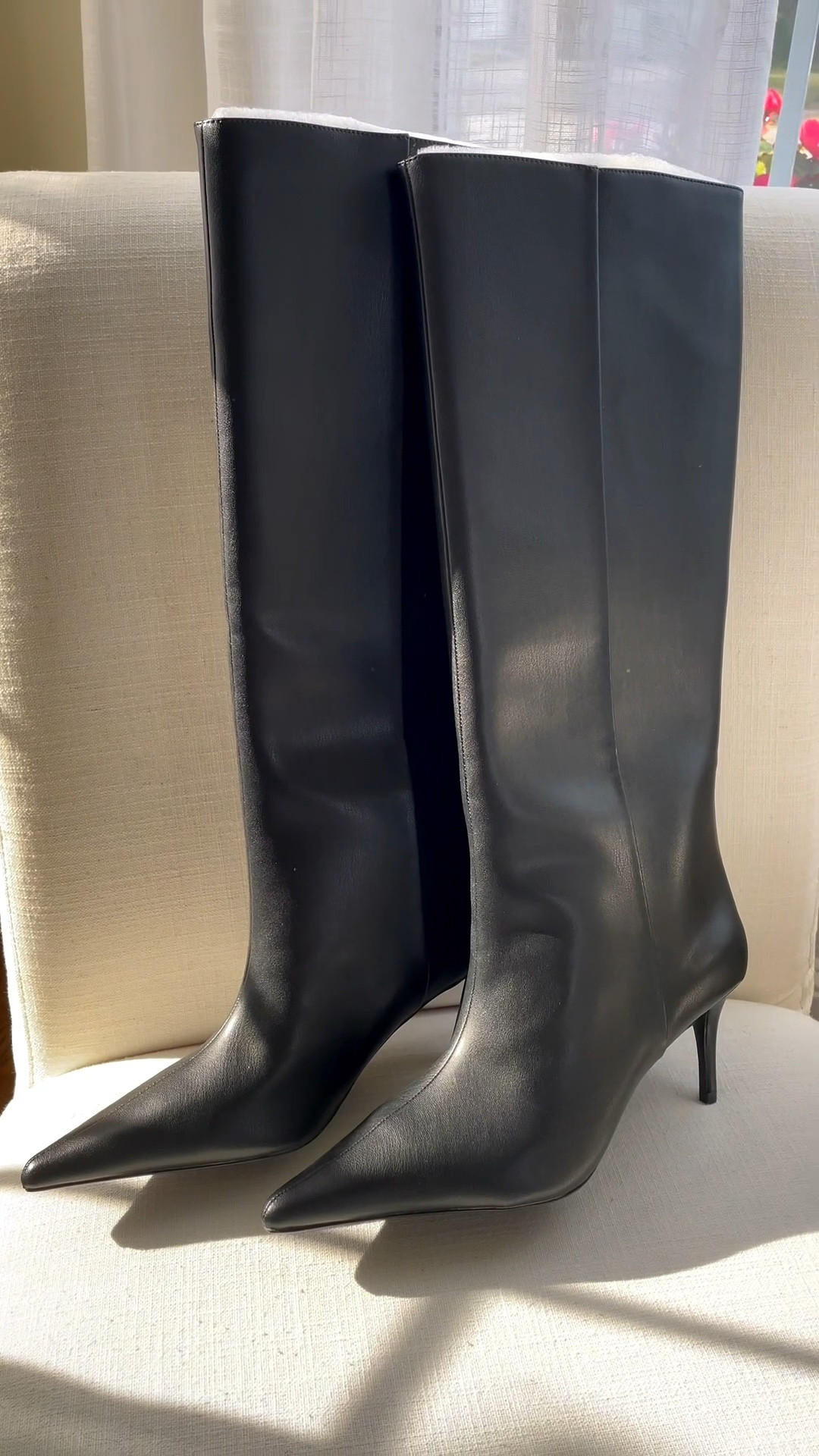 the perfect fall knee high boot & closet staple!

#LTKFindsUnder100 #LTKSeasonal #LTKStyleTip