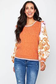 Fate Contrast Sleeve Sweater | Social Threads