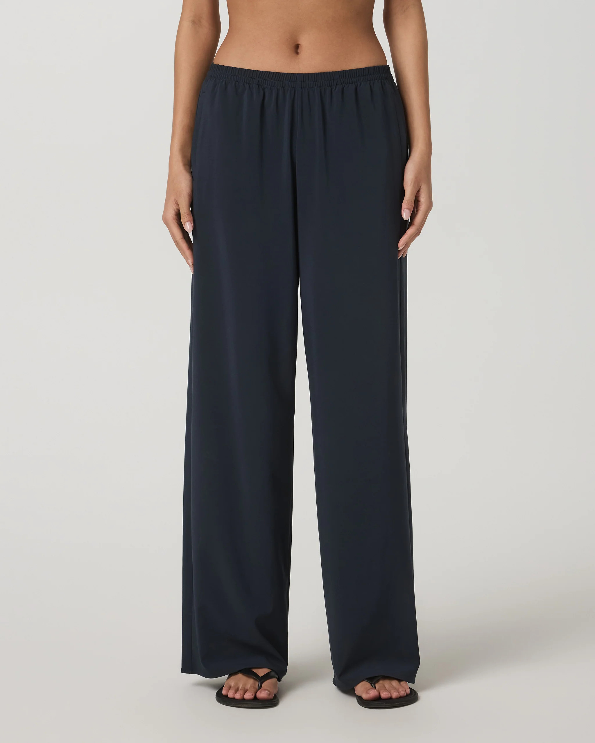 Villa Everyday Wideleg | Vuori Clothing (US & Canada)