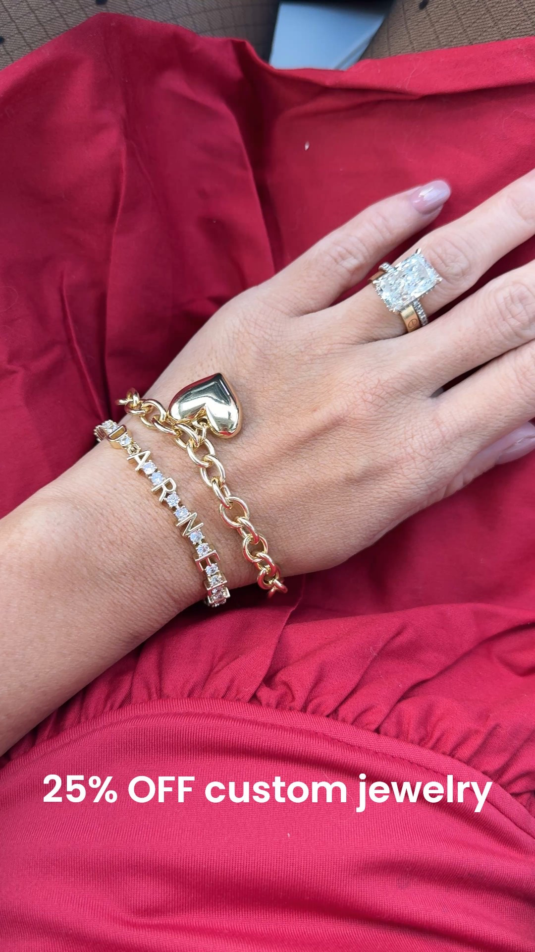 25% off custom gifts and jewelry at Bauble bar. 

#LTKGiftGuide #LTKSeasonal #LTKSaleAlert