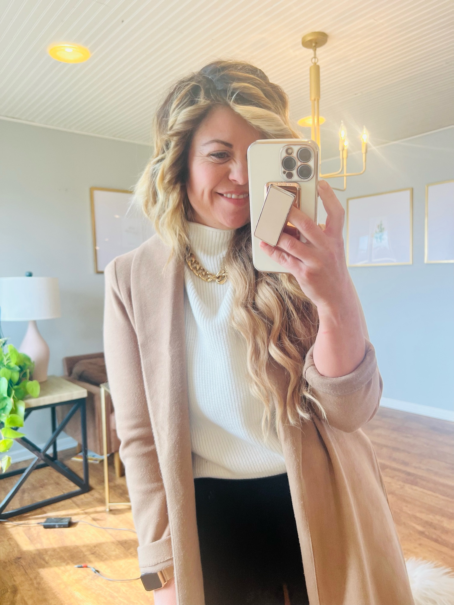 Making videos today of top selling tops from Amazon. 

I have four kids so I make videos and content in tiny slices of time. Thanks for being here. 

Coatigan
Mock neck top 
Black leggings
Gold chain necklace 
Hair extensions 

With Stylist Brandi Sharp

#LTKstyletip #LTKbeauty #LTKFind